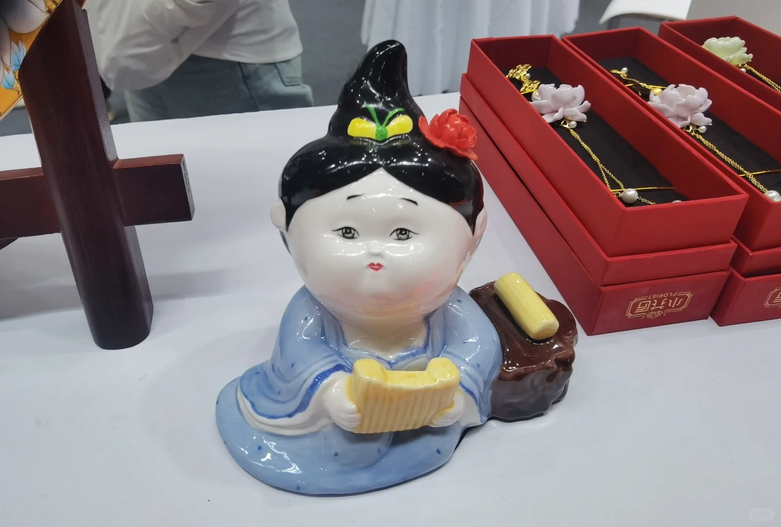 ?带娃逛展•2025中国工艺美术博览会