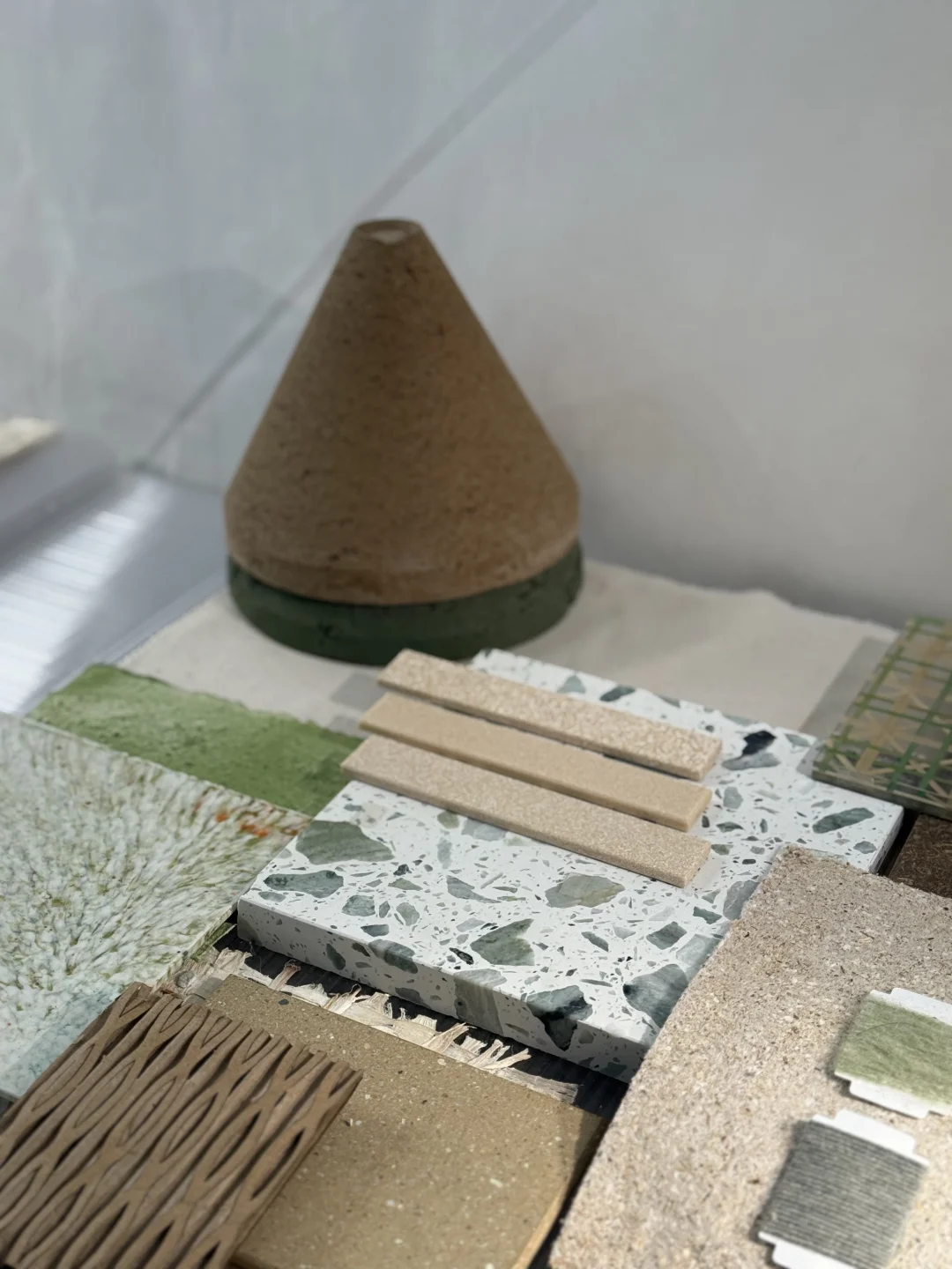 普通人逛设计上海展｜带你划重点，省得逛断腿