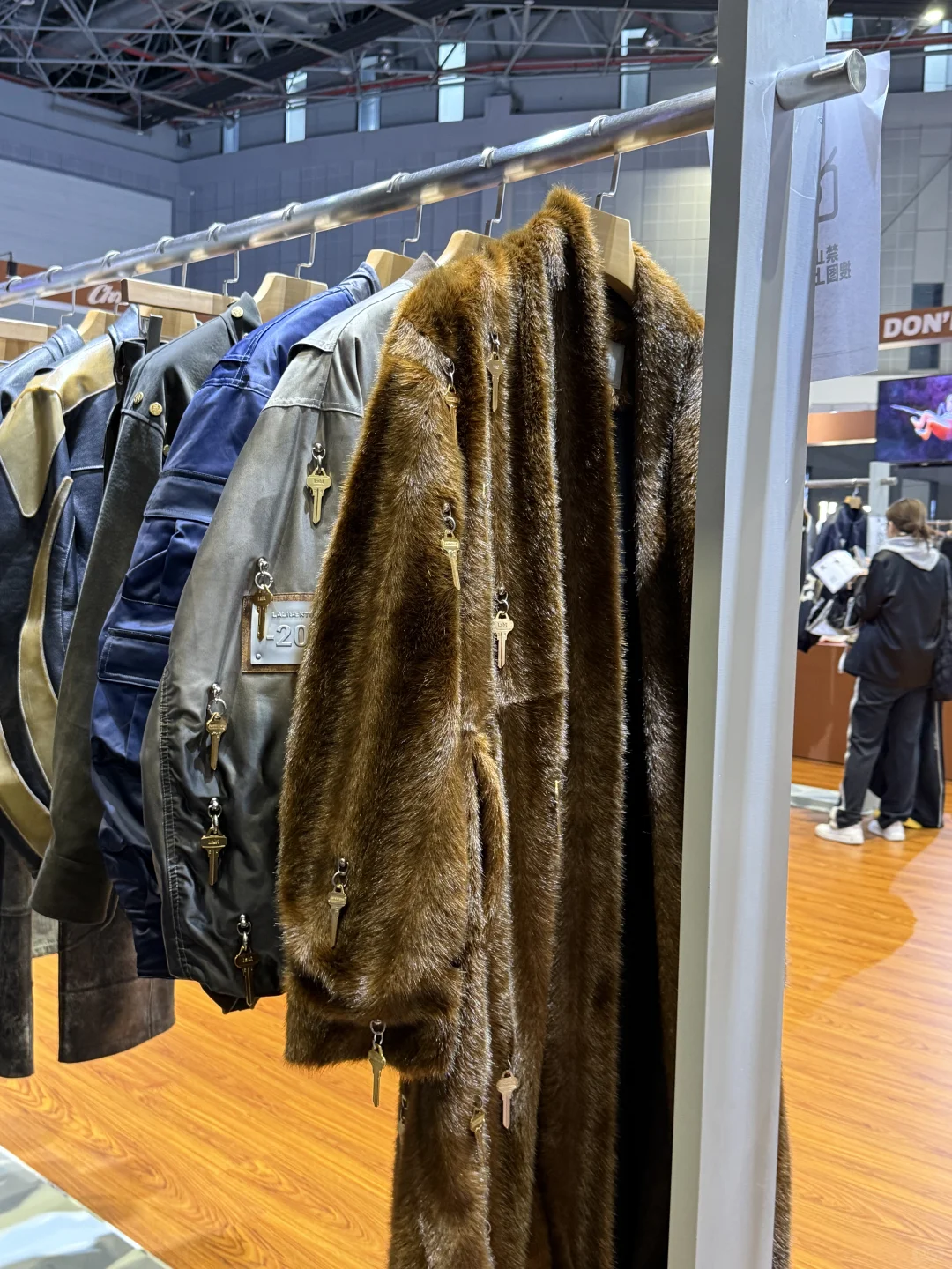 时尚传播专业学生今天逛——CHIC服博会