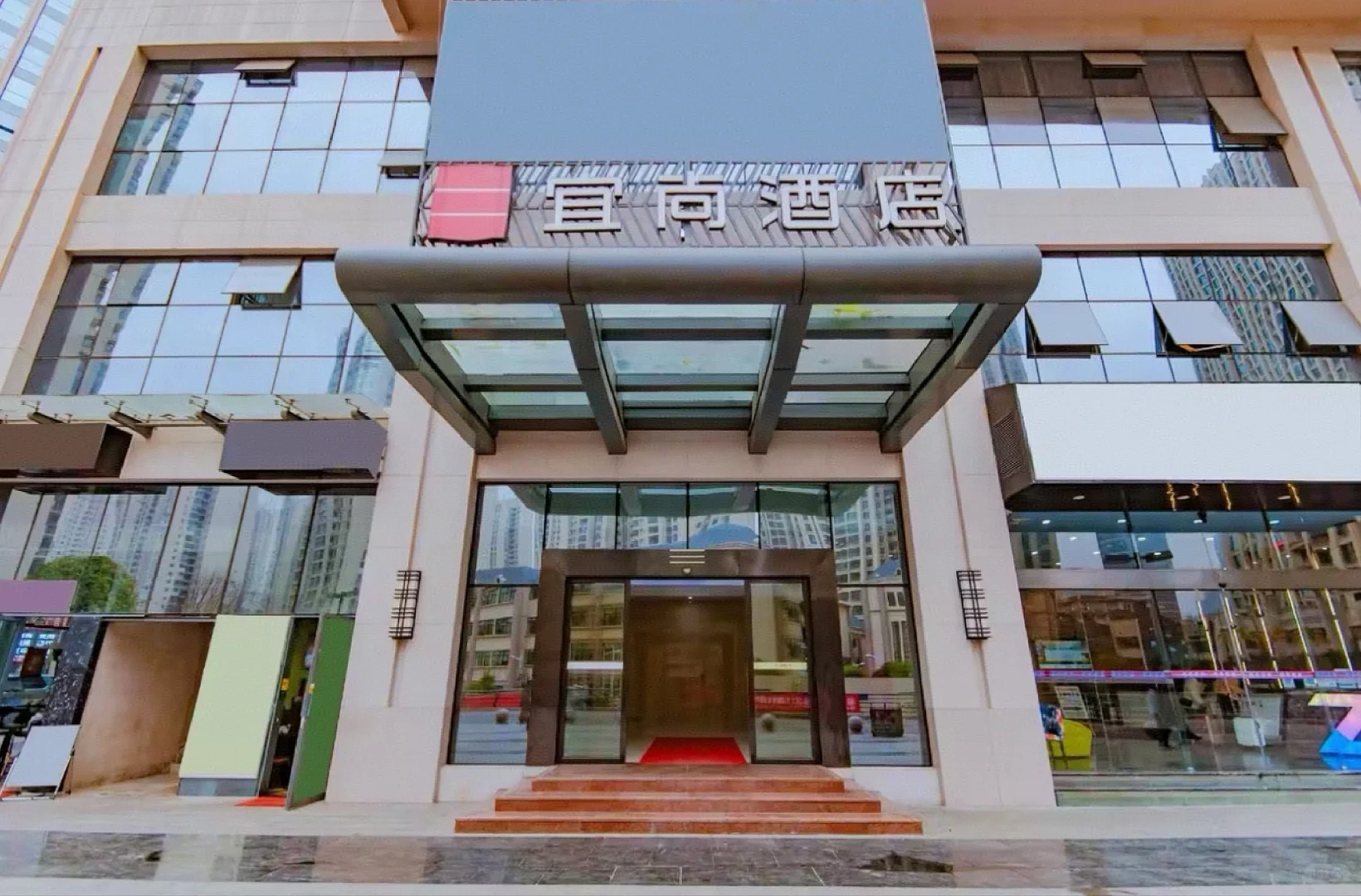 贵阳会展C位酒店！步行5分钟直达！