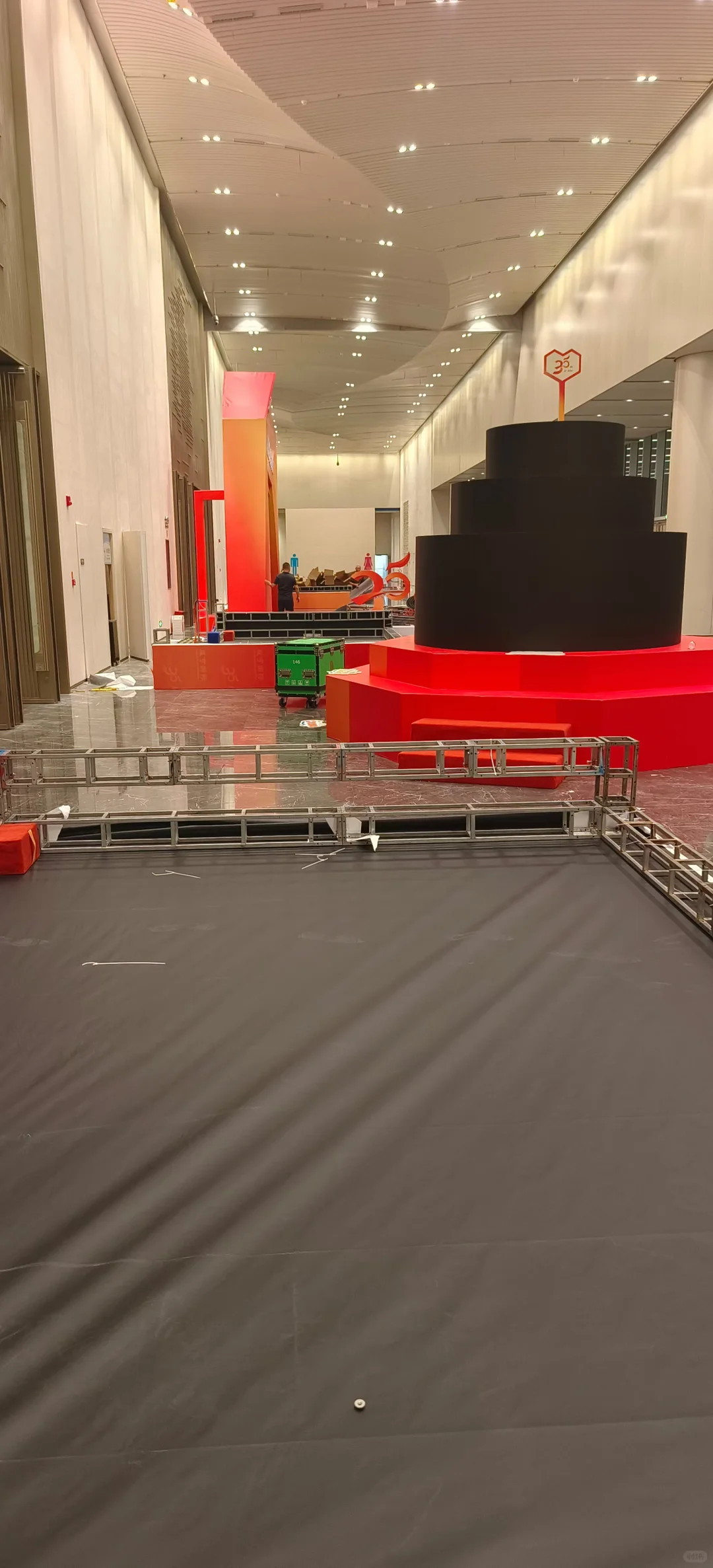 展会现场来啦！活动搭建安装