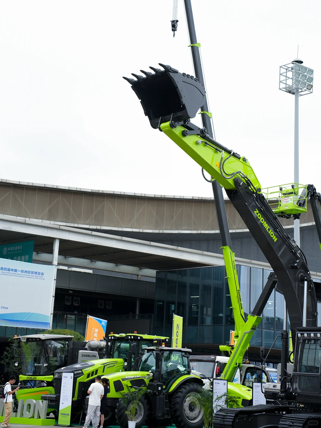 作为第一天参加中非经贸会的人，我感觉...