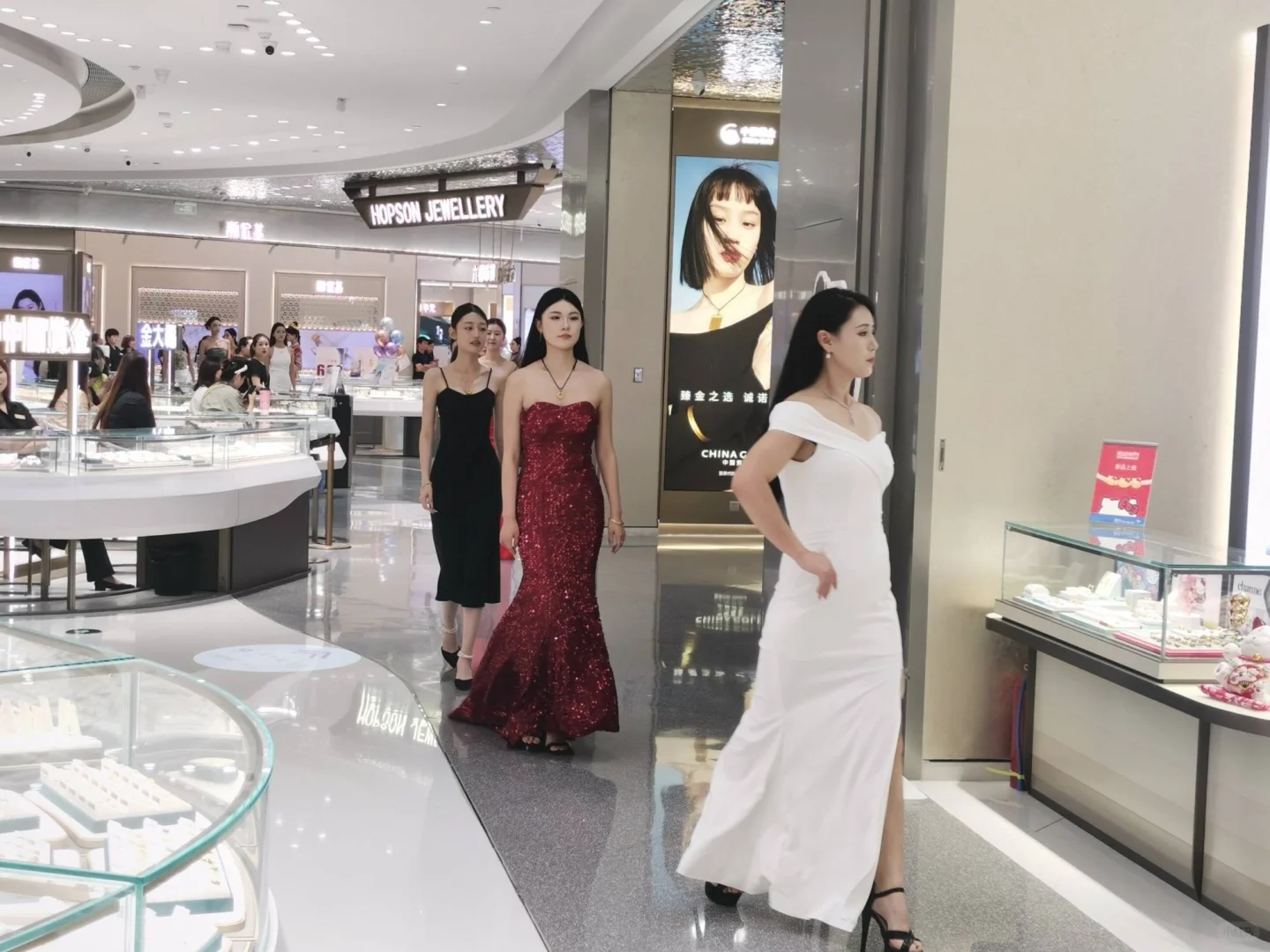 深圳展会志愿者 接送机兼职 充场观众