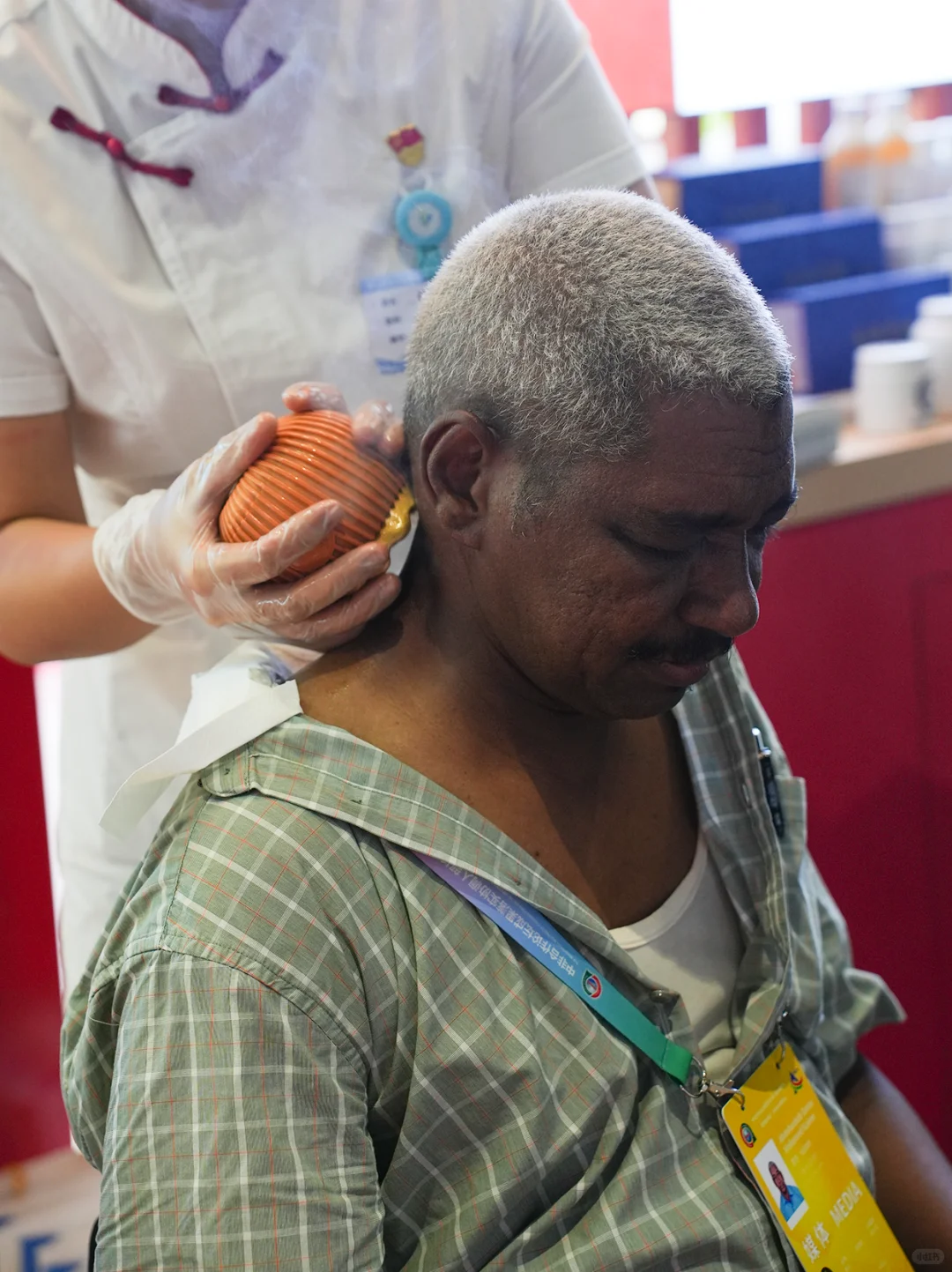 作为第一天参加中非经贸会的人，我感觉...