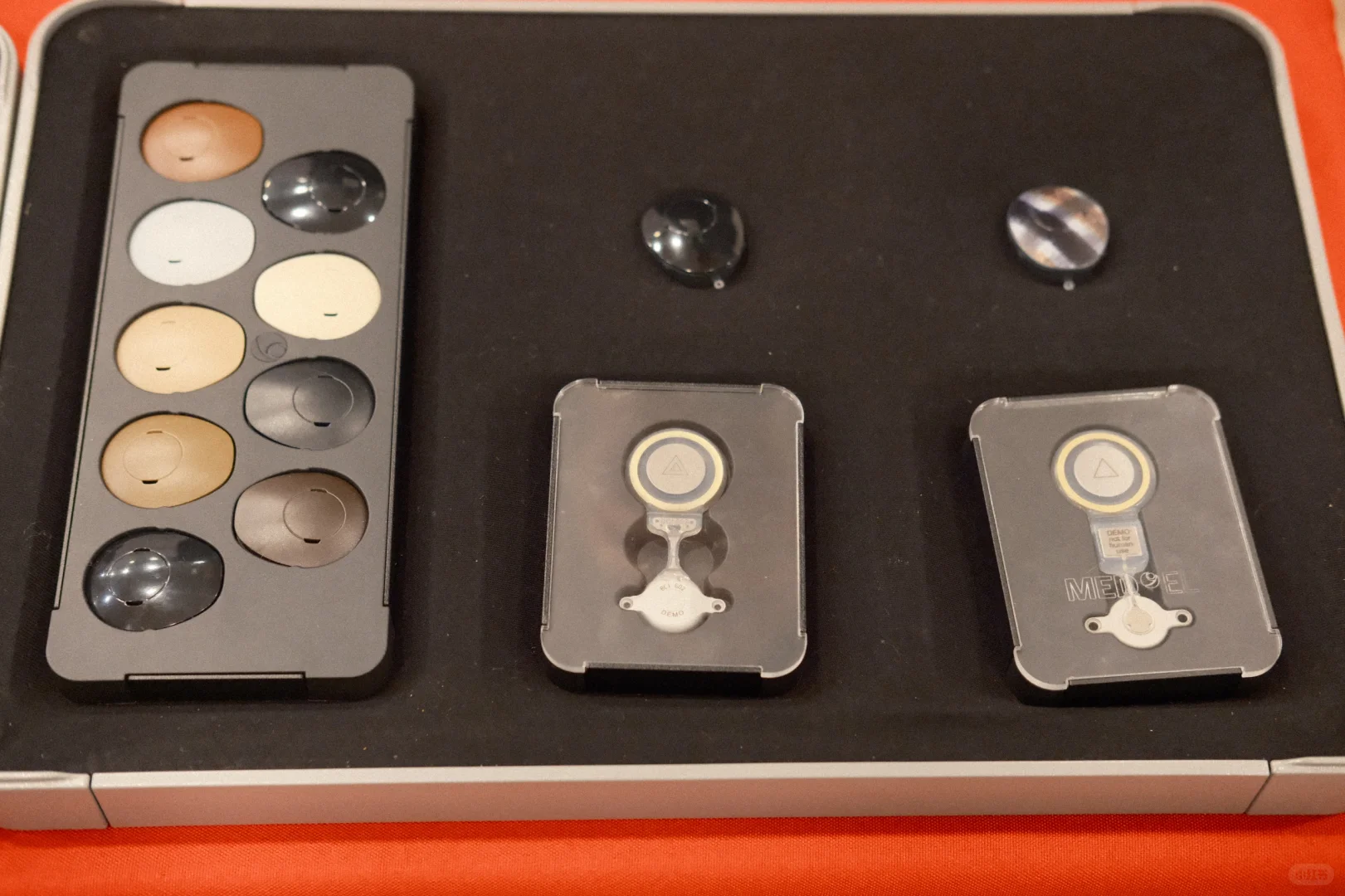 上海最新骨导助听器展会，大开眼界！！！