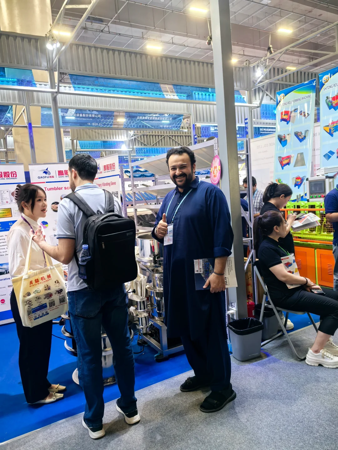 137届广交会 人好多啊！