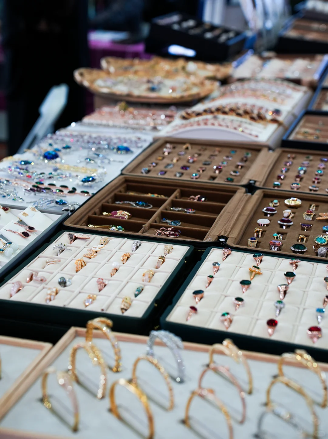 作为第一天参加中非经贸会的人，我感觉...