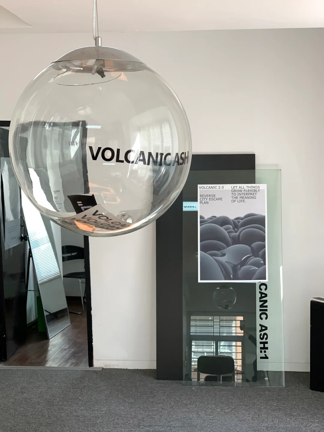 黑色沉浸式睡眠的卧室?治愈瞬间｜汕头民宿