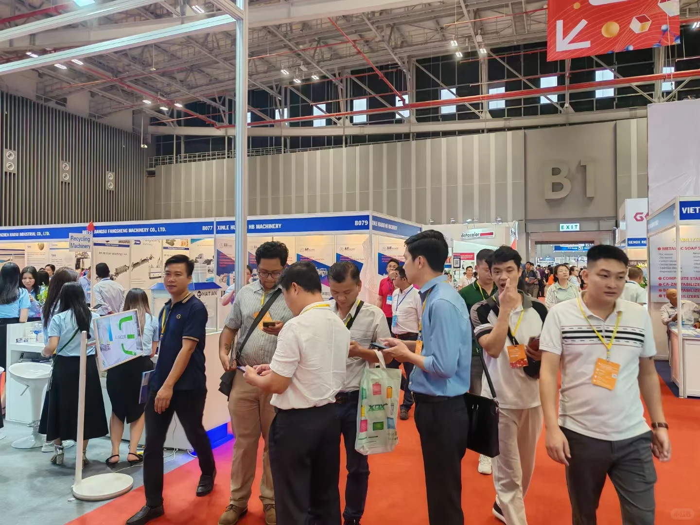 今年有没有要去越南参展的塑料企业呀～