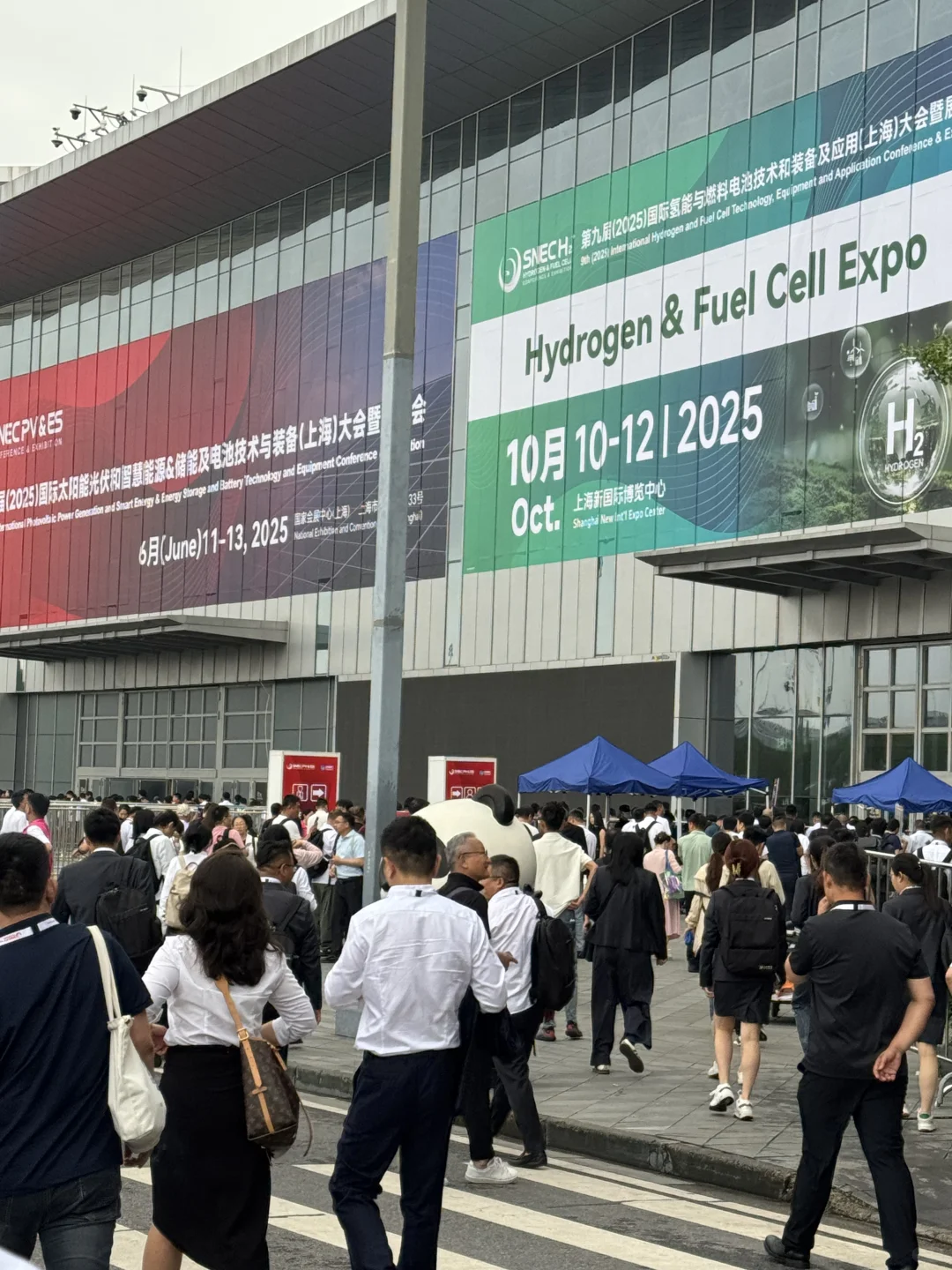 品恩泰克闪耀光伏展，开启绿色能源新征程！