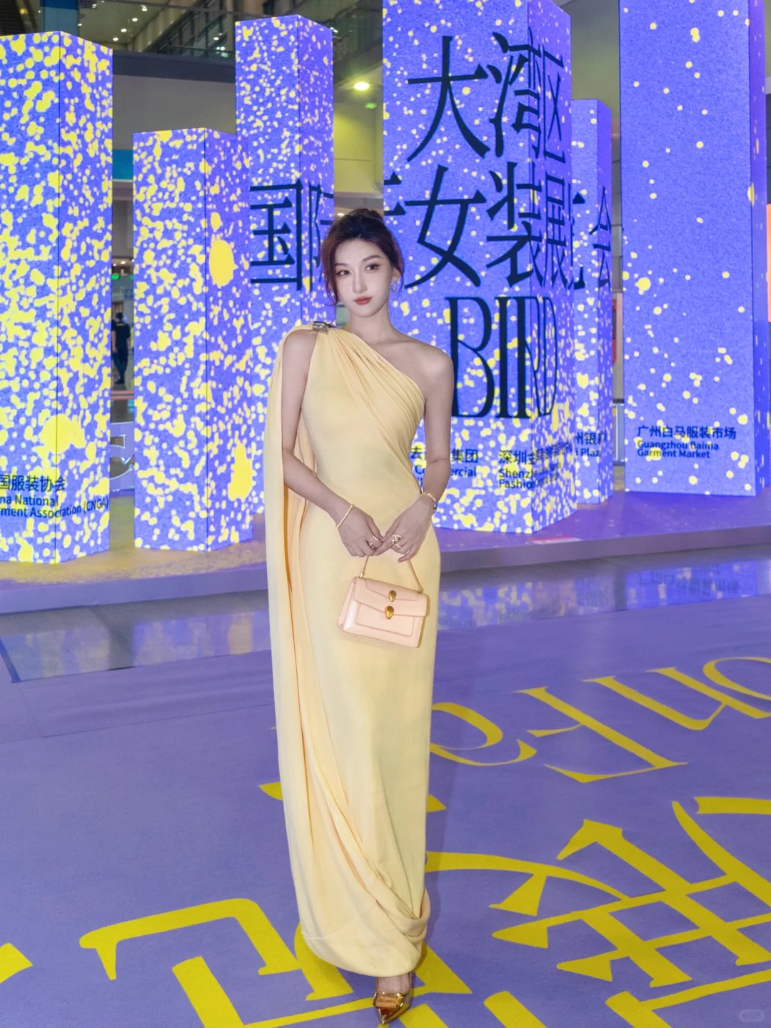 BIRD时尚体验官探展报告｜椋鸟齐飞 未来已来