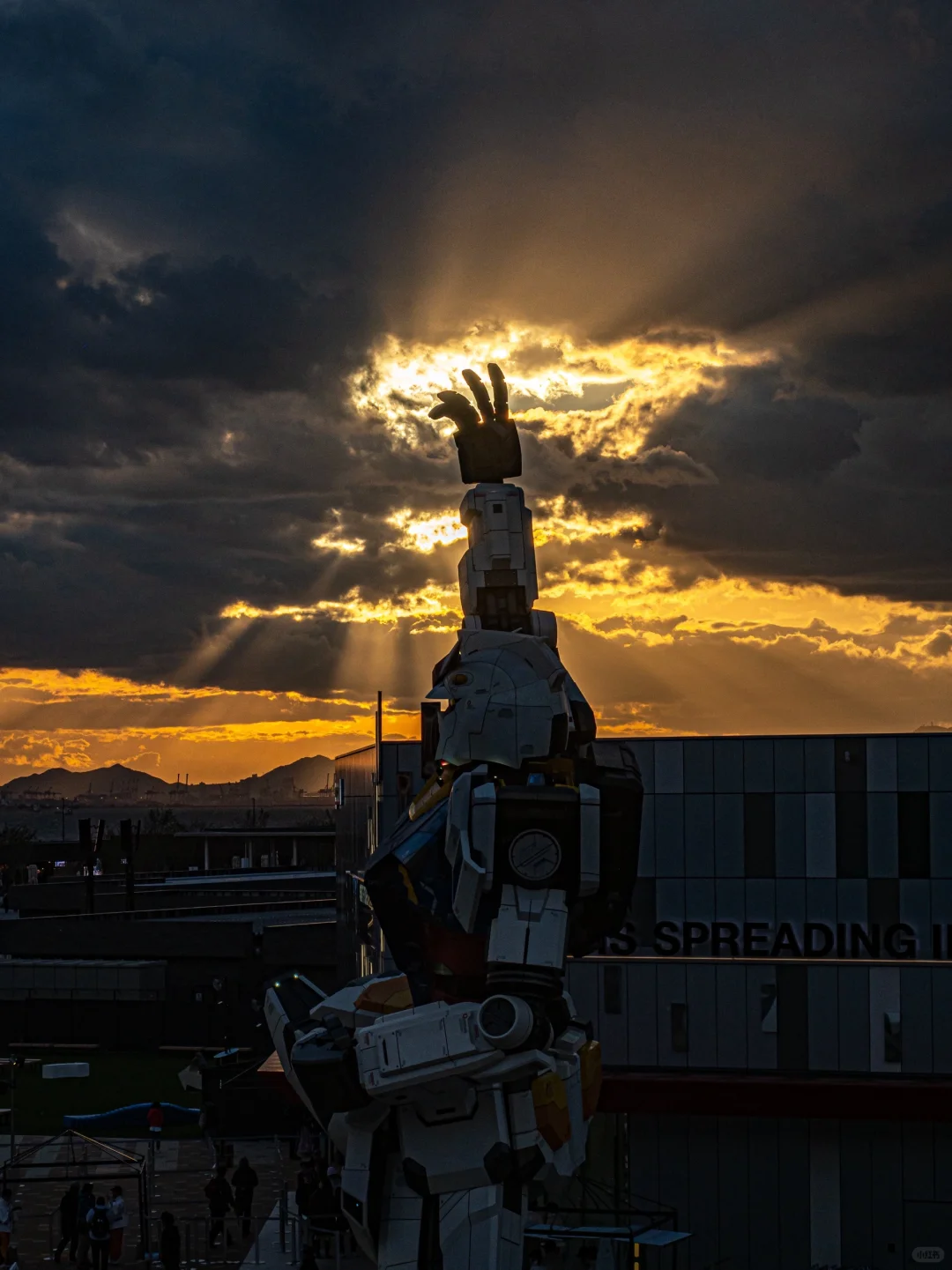 RX-78F00/E丨不可动的大阪世博会高达立像