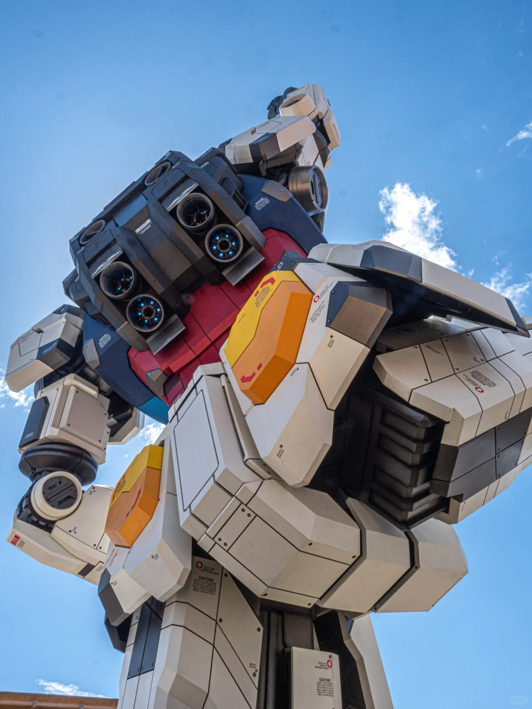 RX-78F00/E丨不可动的大阪世博会高达立像