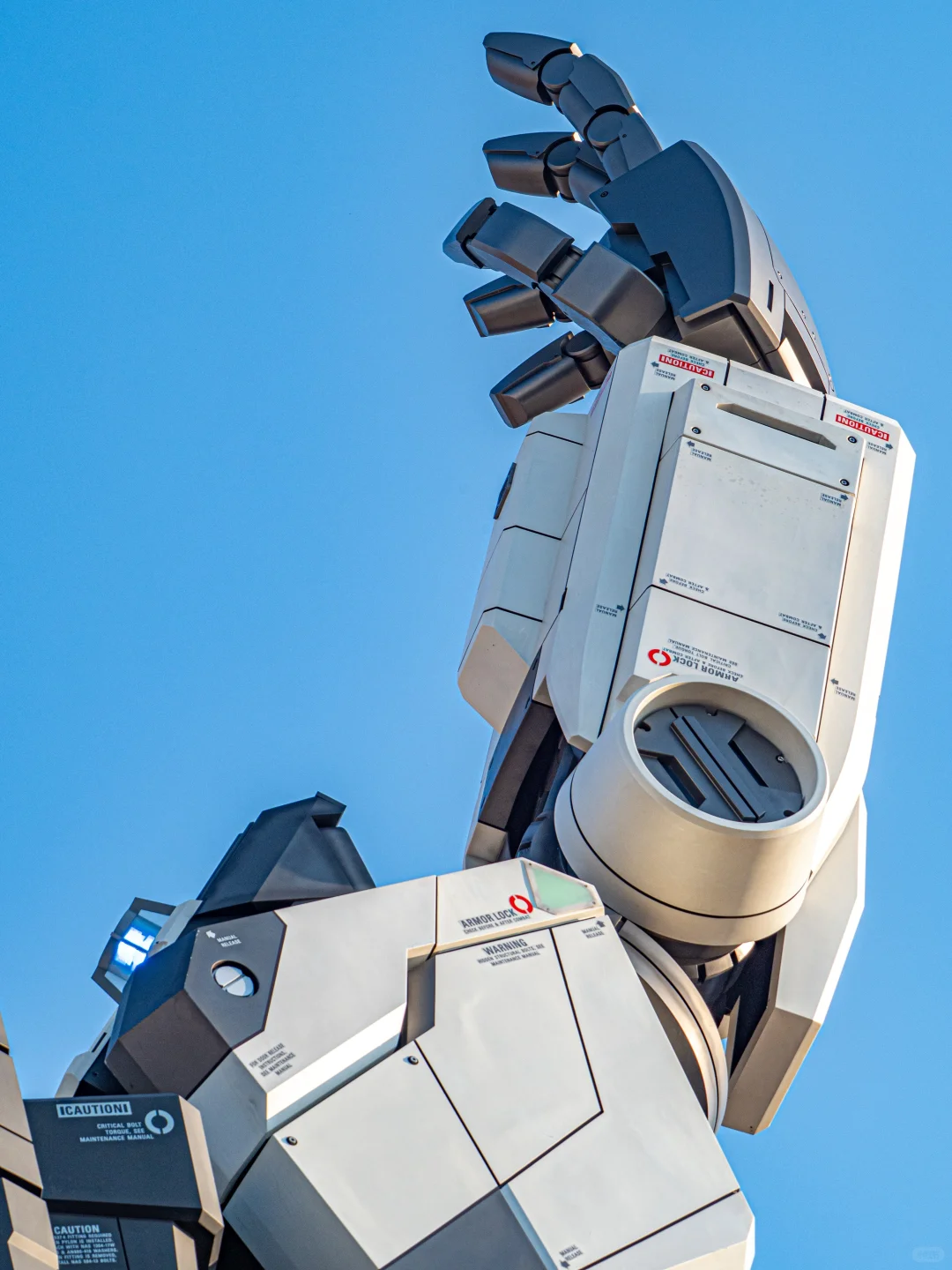 RX-78F00/E丨不可动的大阪世博会高达立像