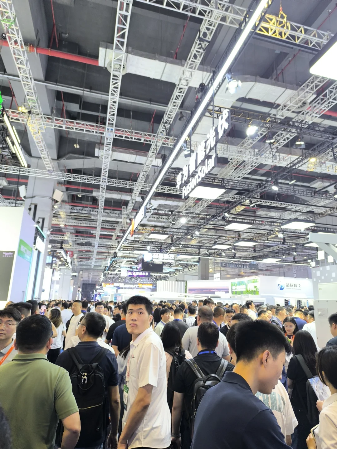 展会上的瞬间，开心~开心~开心～