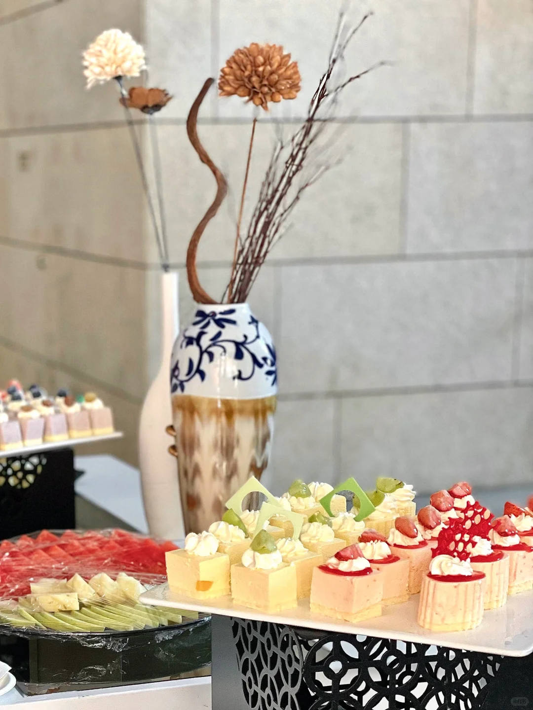 重生会展打工人之我在会展做茶歇?