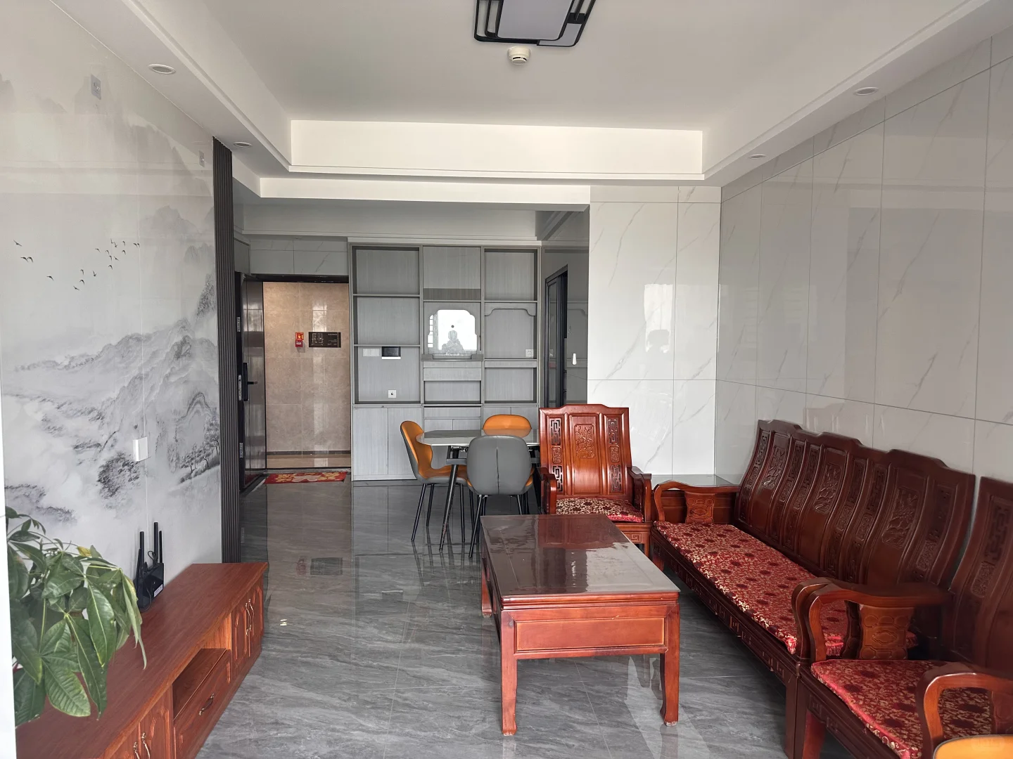 会展嘉园三区1号楼两房出租