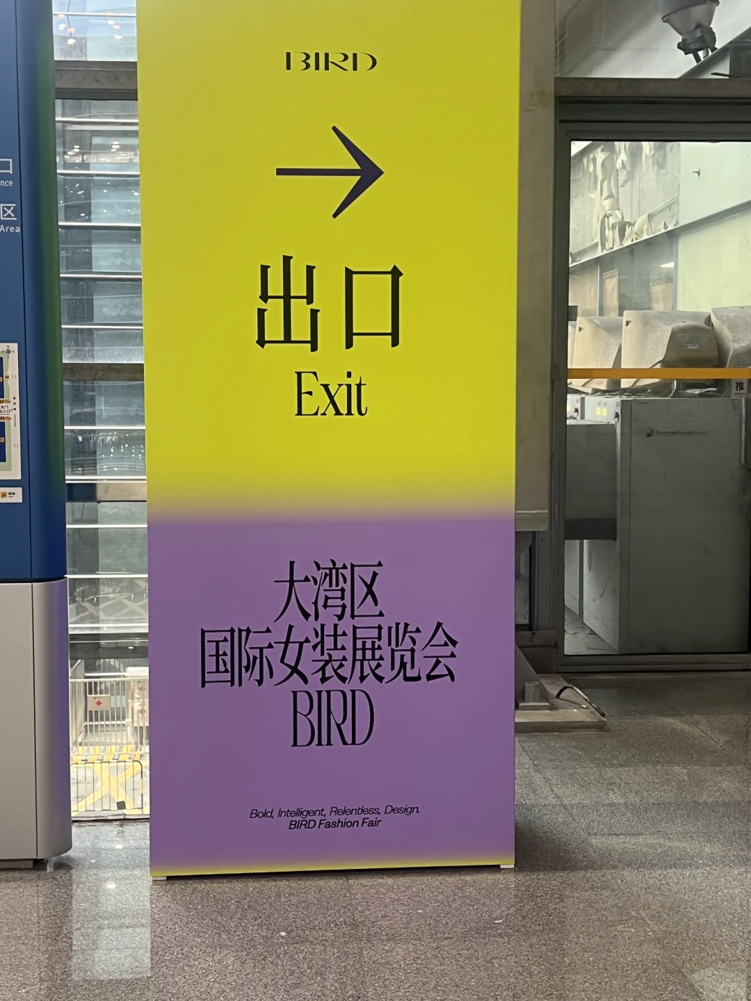 溜了溜了，依旧惨淡呀