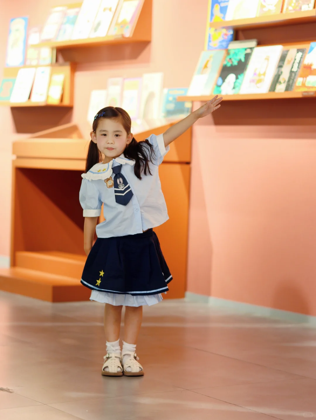 假期带娃冲武汉SKP｜大规模收藏级童书展