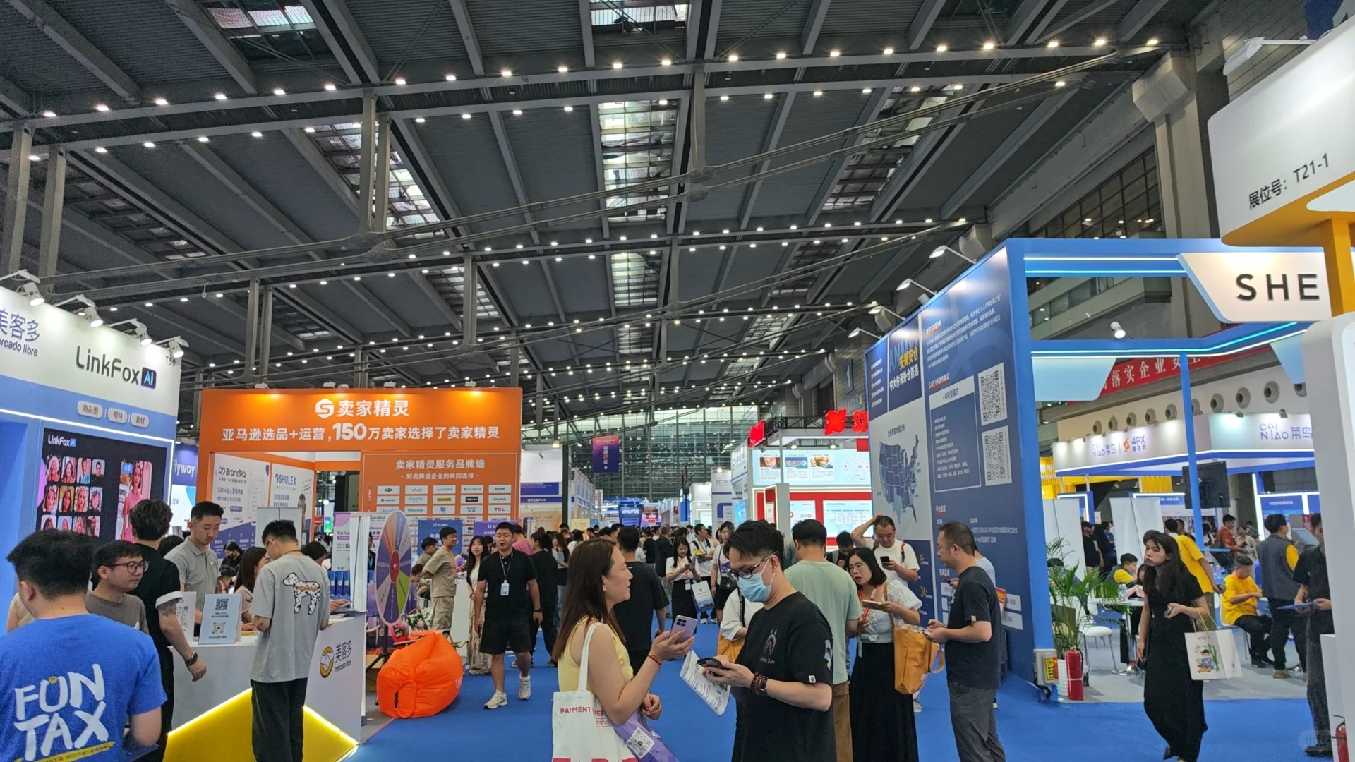 卖家疲了，服务商卷疯了.从618跨境展看真实