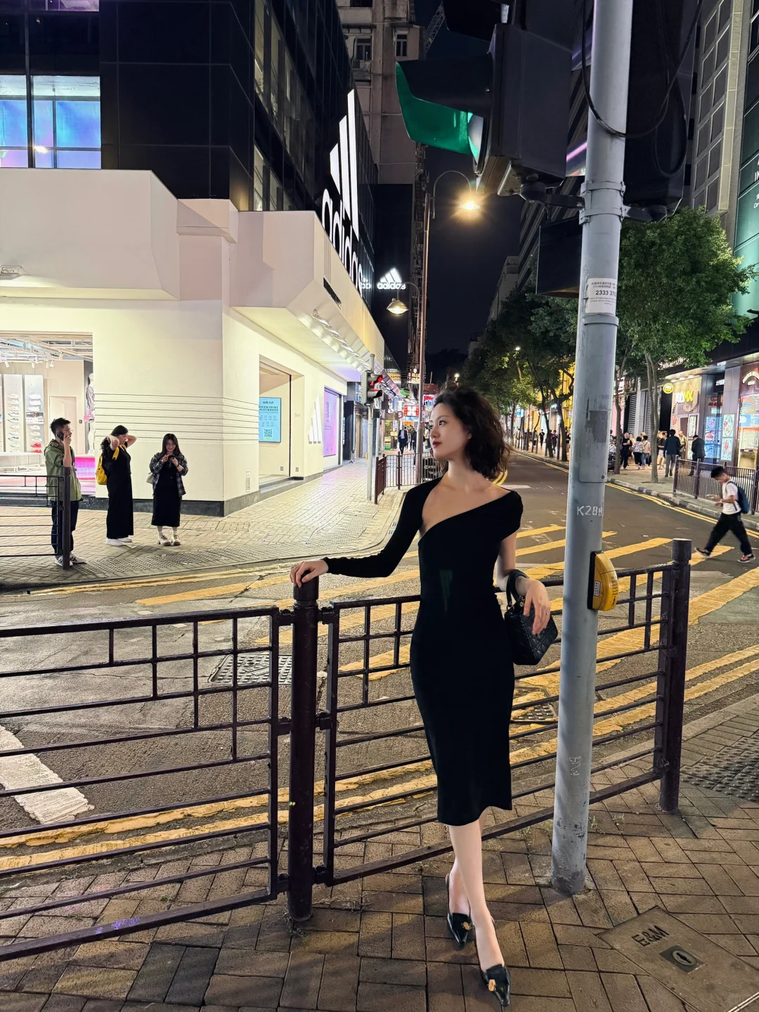 外贸展会后如何持续性的跟进客户？