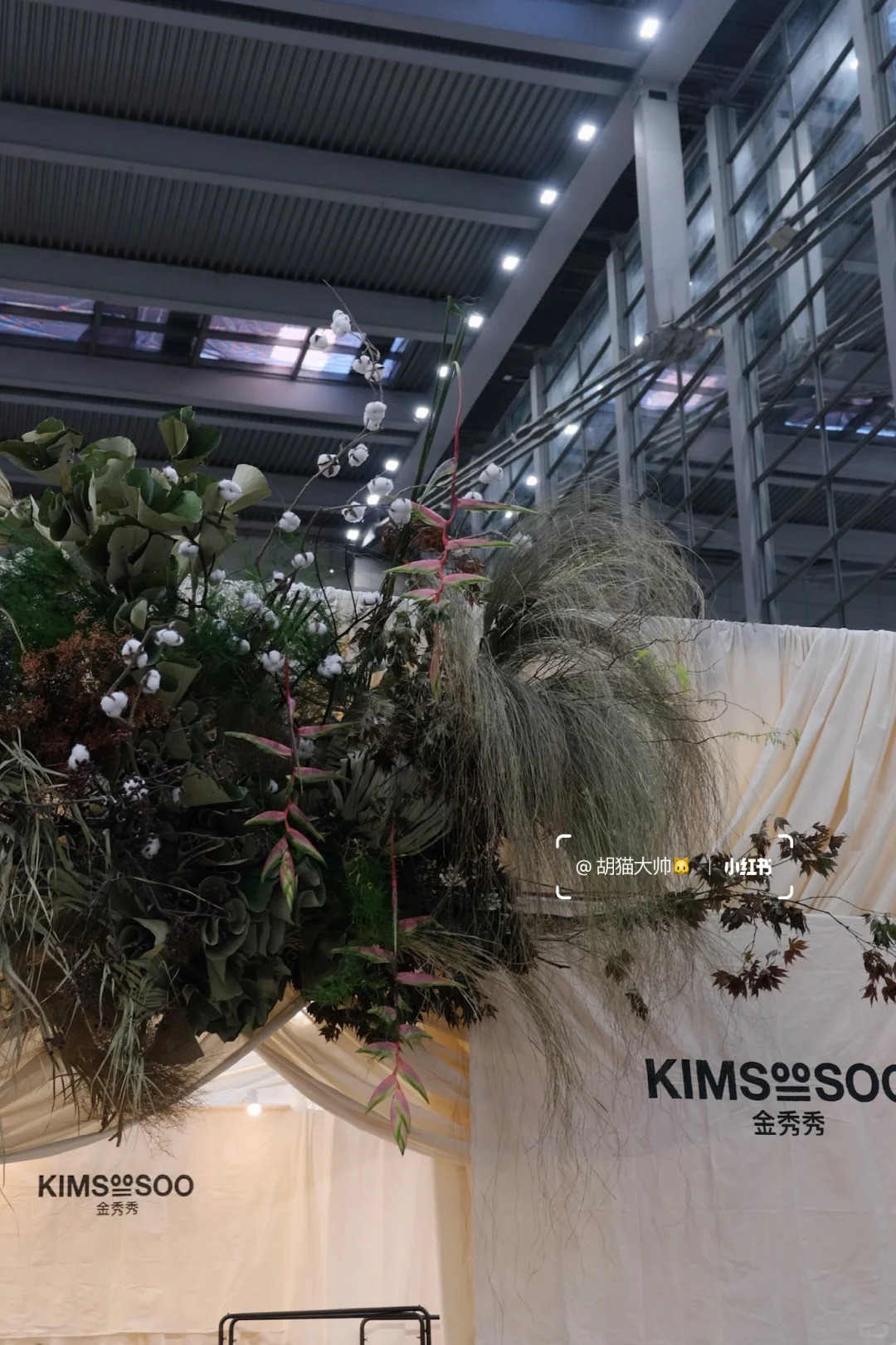 在大湾区服装展上做的花艺又火啦?