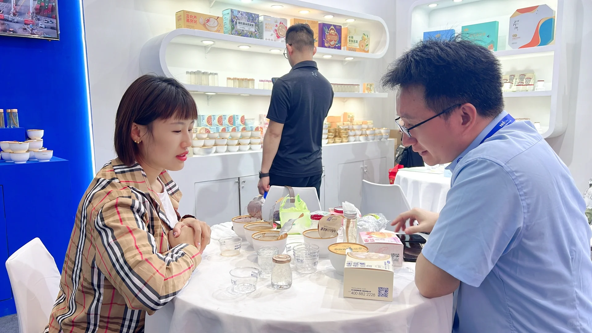 把自己养好，北京同仁堂健康，展会！