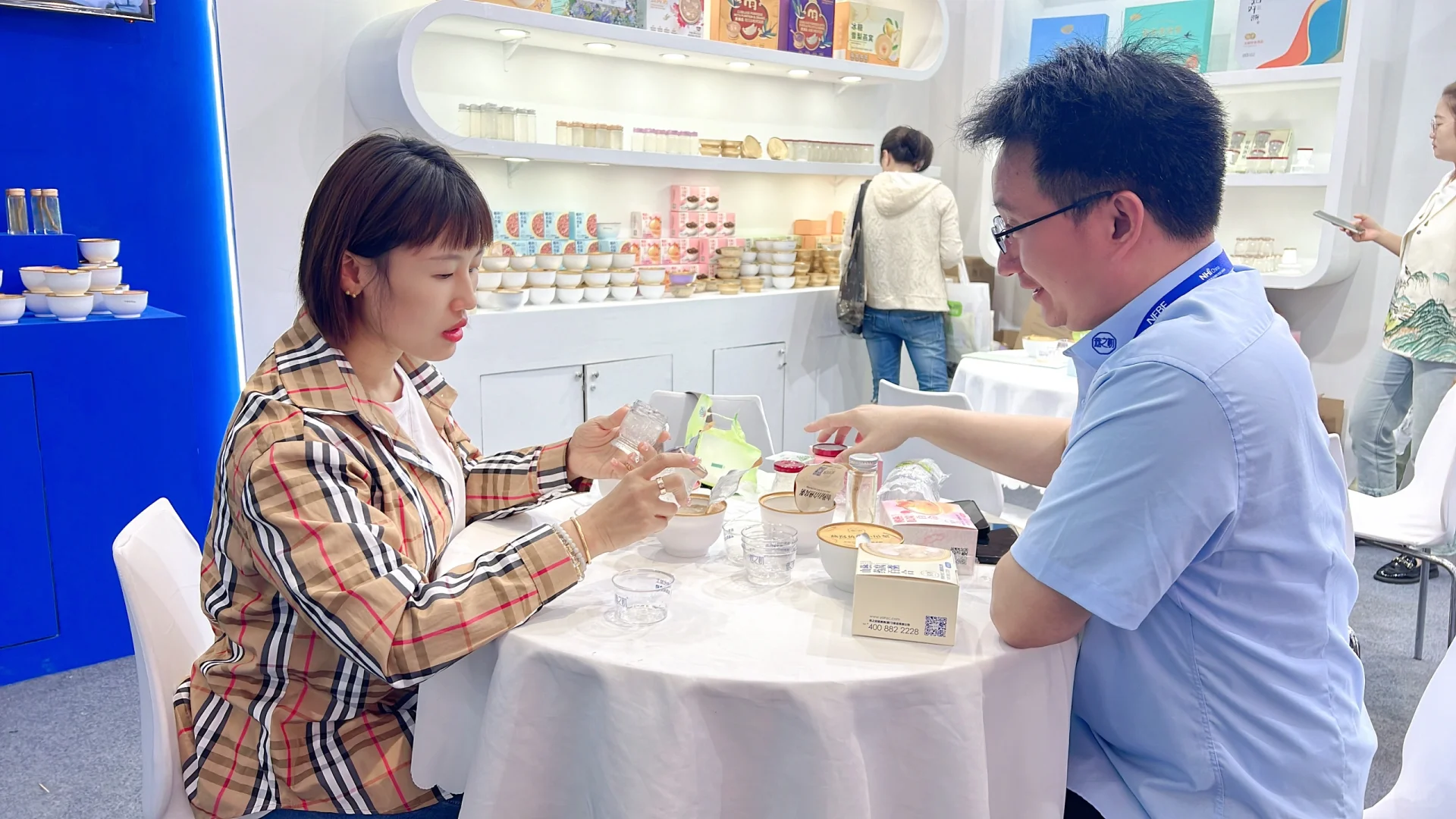 把自己养好，北京同仁堂健康，展会！