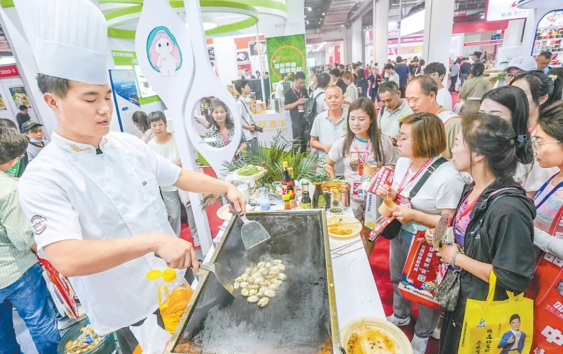 如何成功参加餐饮展会？报名条件和注意事项