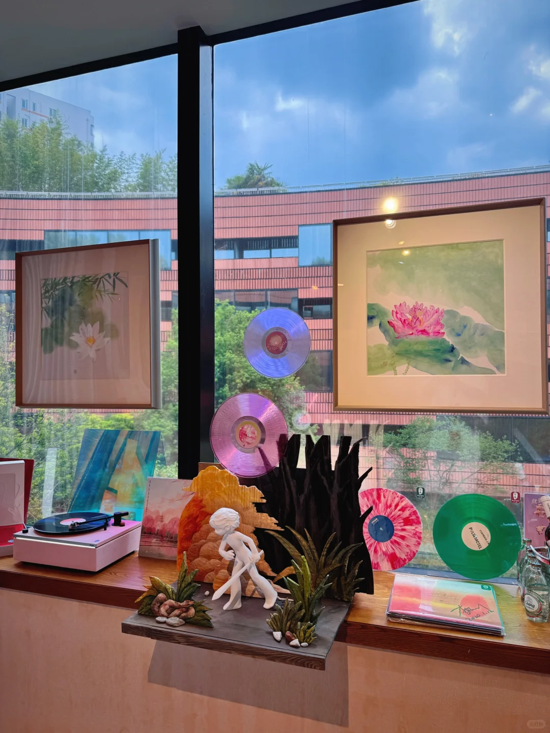 上海看展新地标！在酒店房间开艺术盲盒?