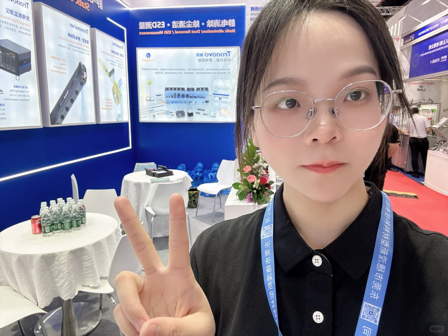 参加上海胶带与薄膜展览会的第二天