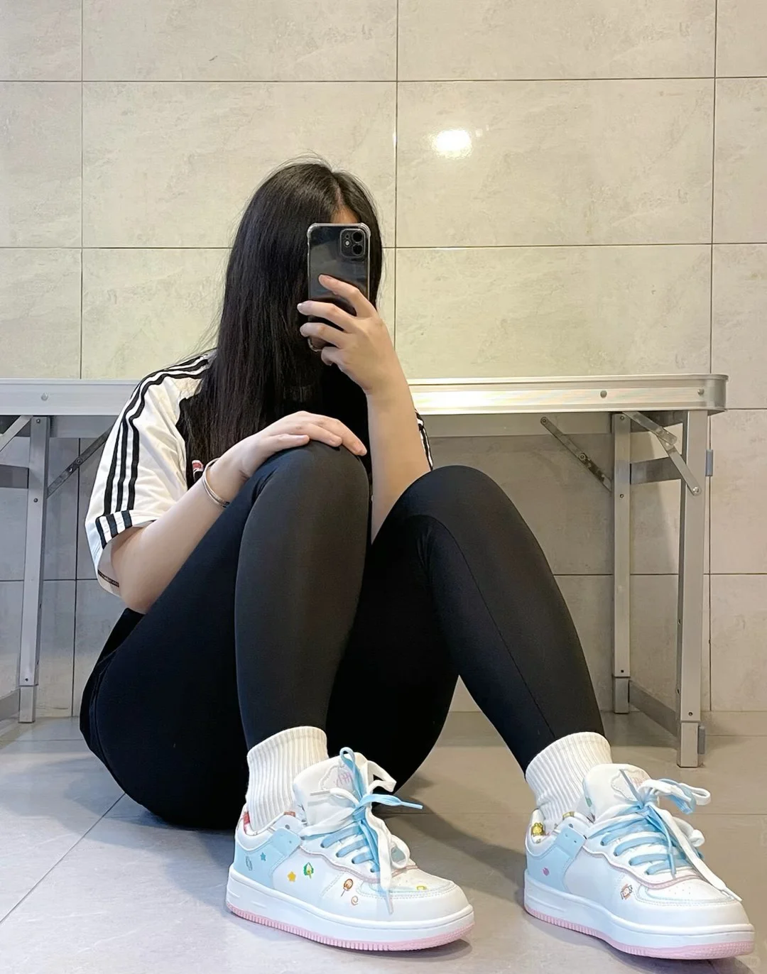 黑色瑜伽裤，腿型好看不止一点点