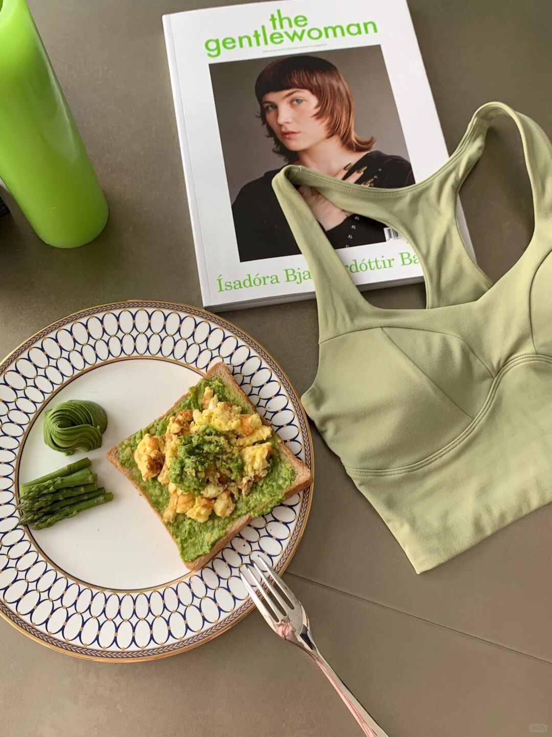 吸睛显身材的瑜伽服来啦！