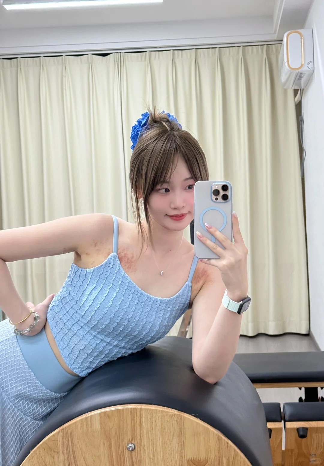 蓝色系运动穿搭??