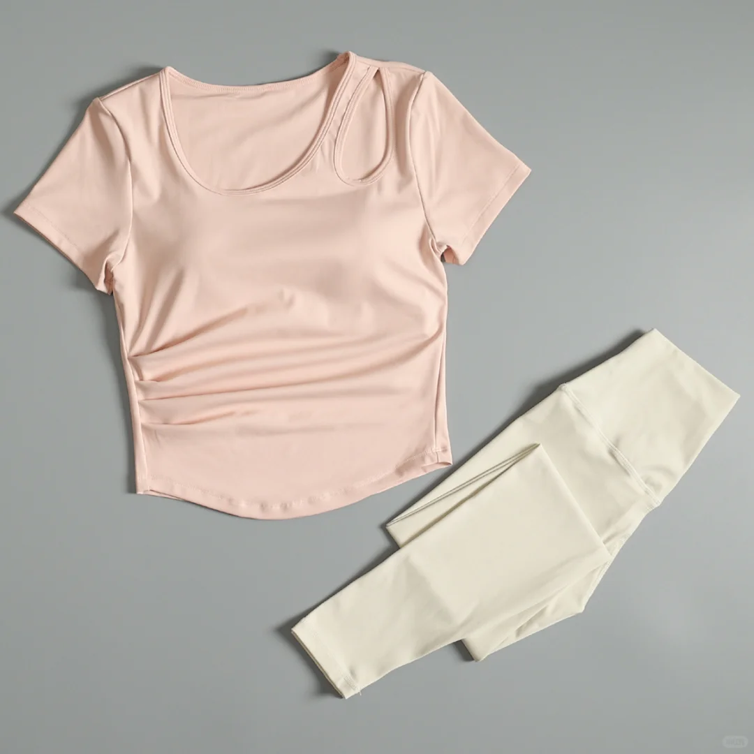 ?‍♀️跑步瑜伽两不误，显瘦速干套装