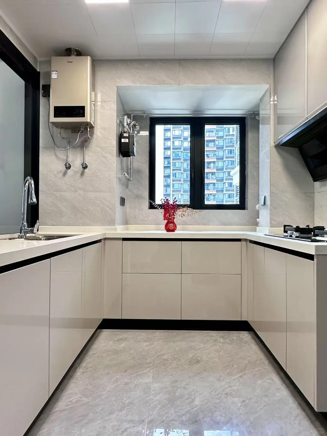 会展湾云海臻府89平配齐三居室业主直租