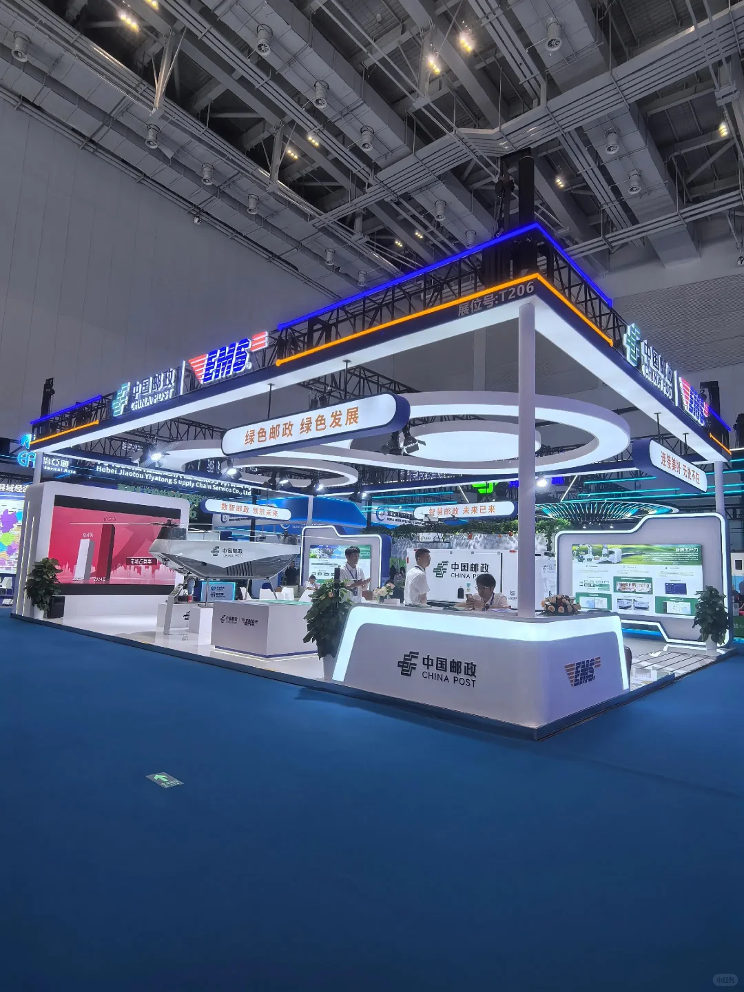 ?会展舞台搭建有多绝？看现场图就懂！