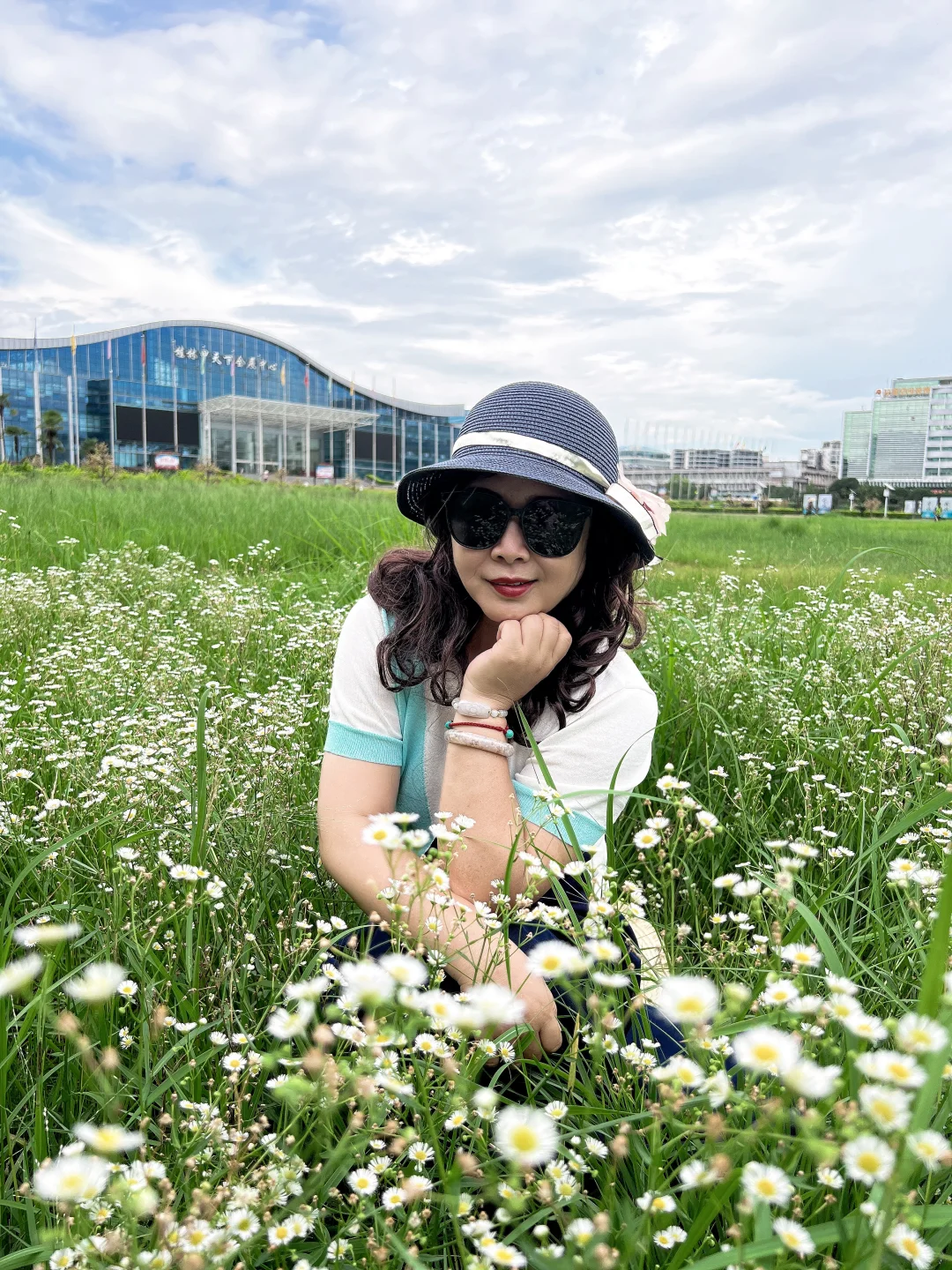 会展中心的小野花