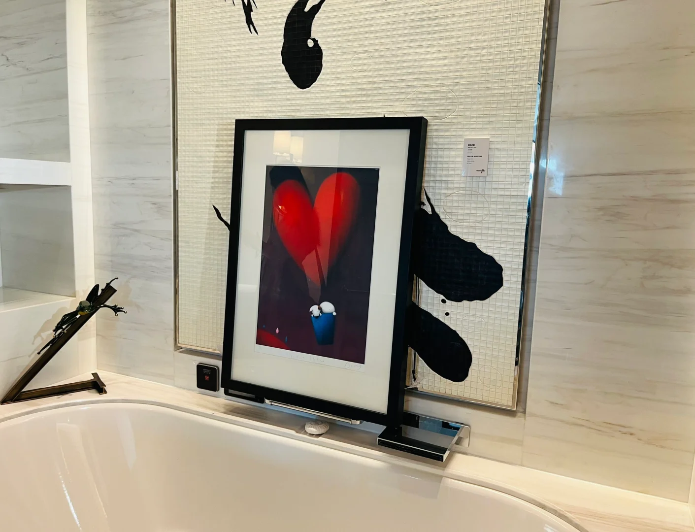 北京的艺术博览会已经搞进了厕所