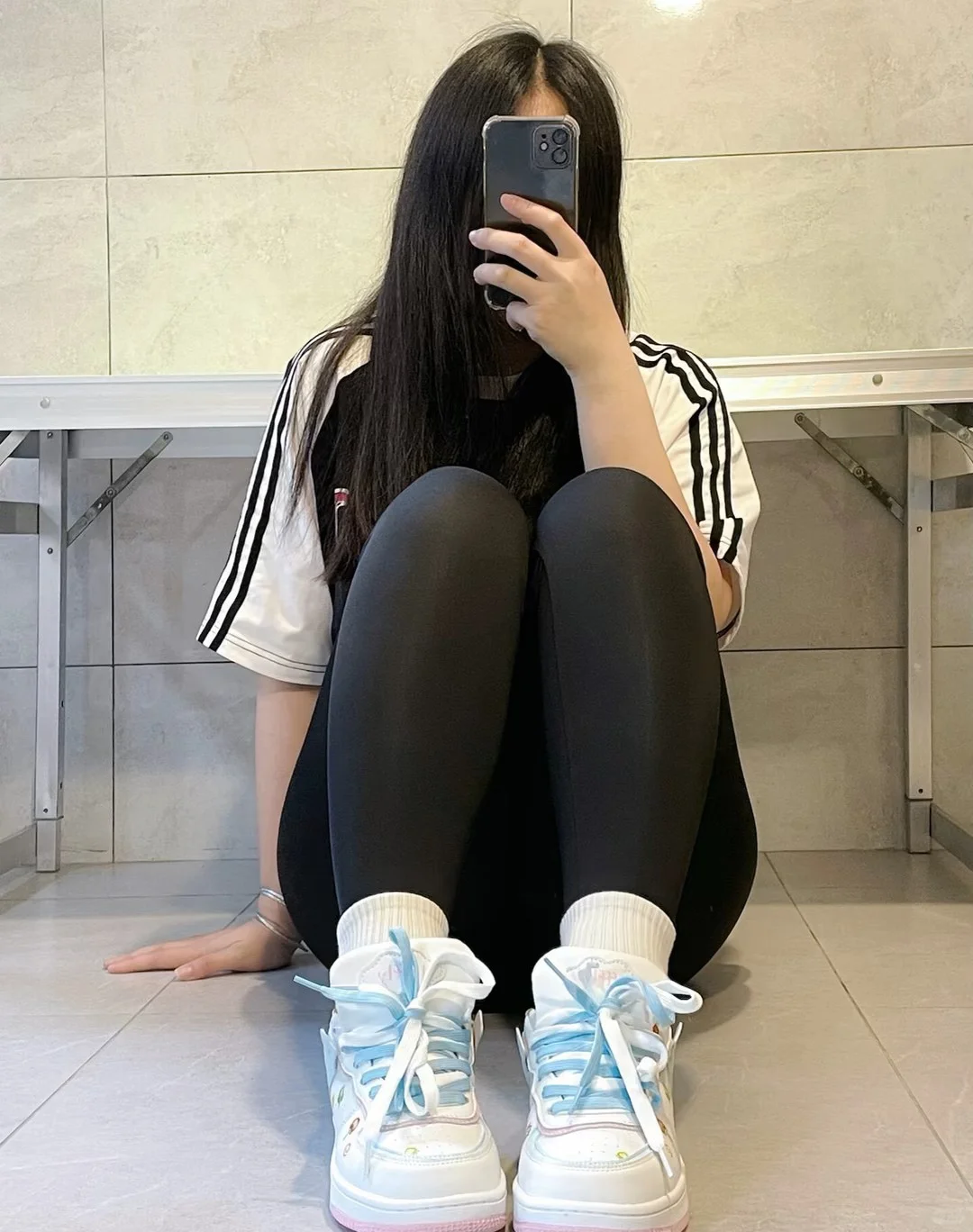 黑色瑜伽裤，腿型好看不止一点点