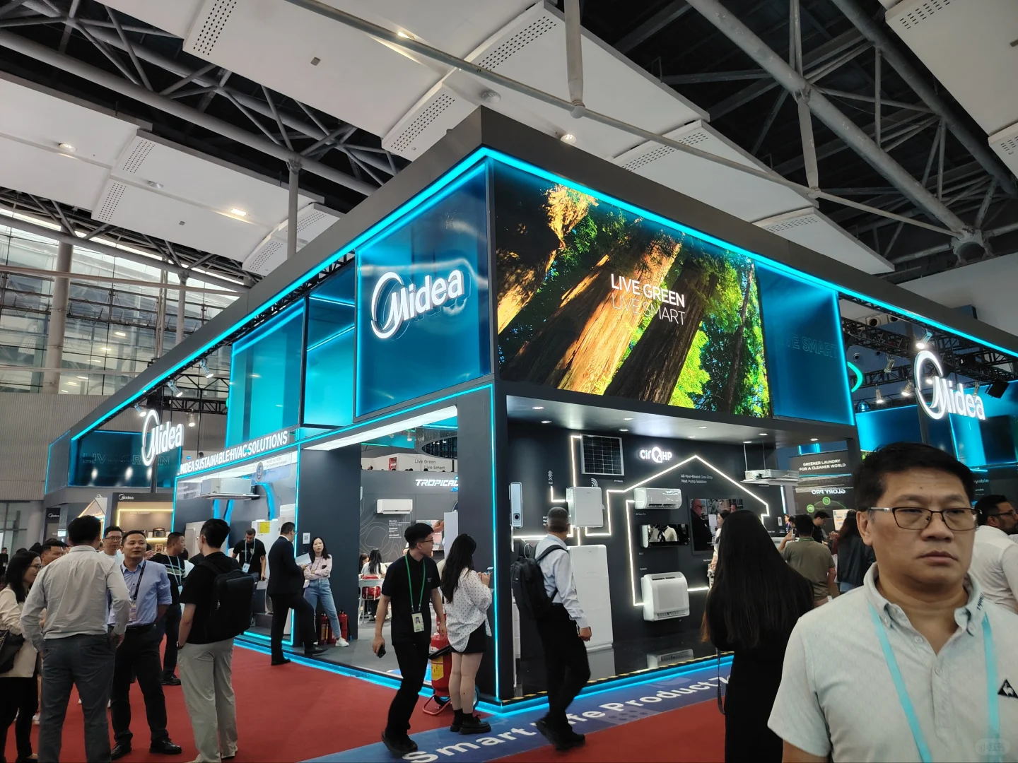 广交会的一些展台搭建，你最喜欢哪个？