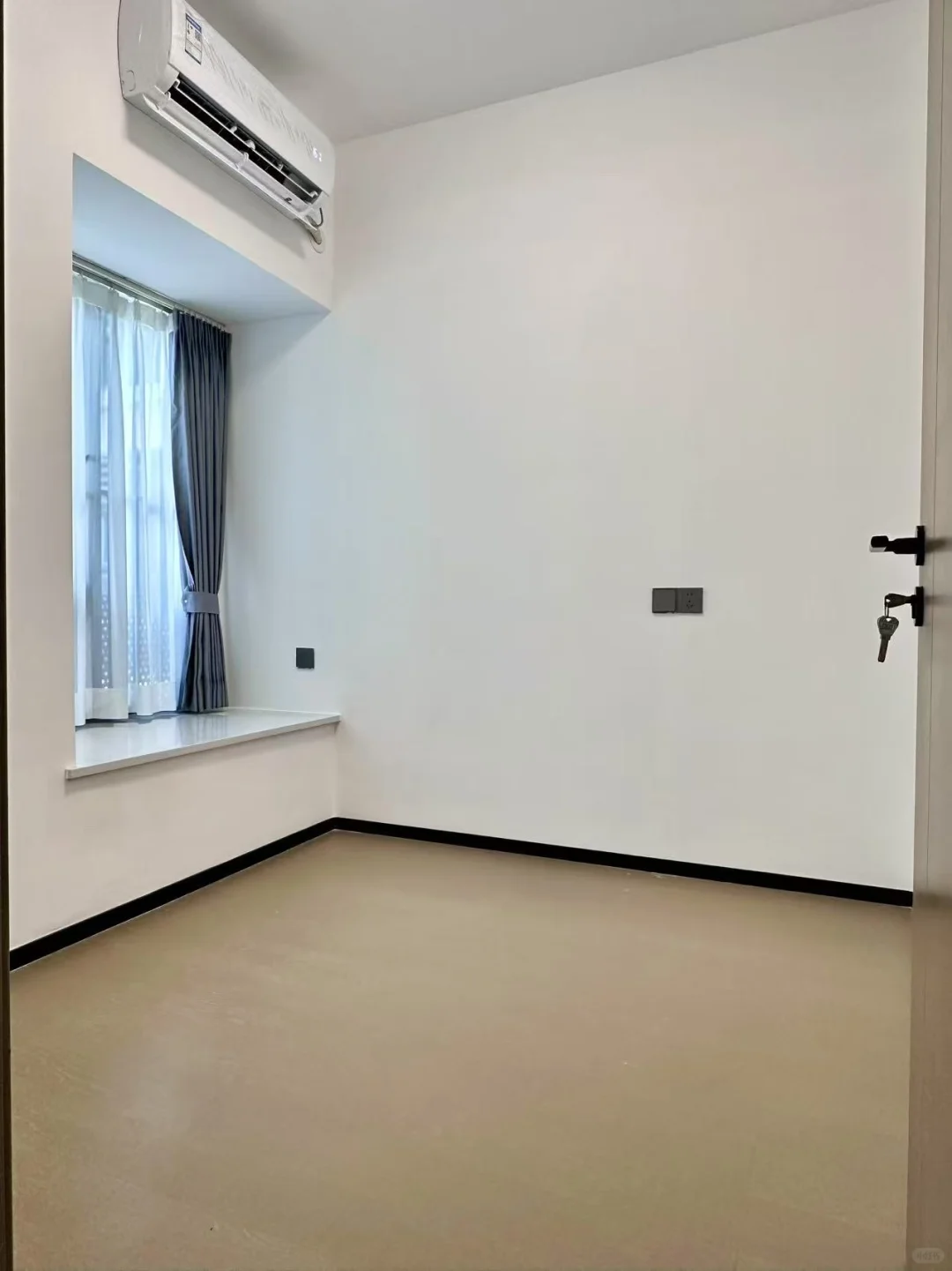 会展湾云海臻府89平配齐三居室业主直租