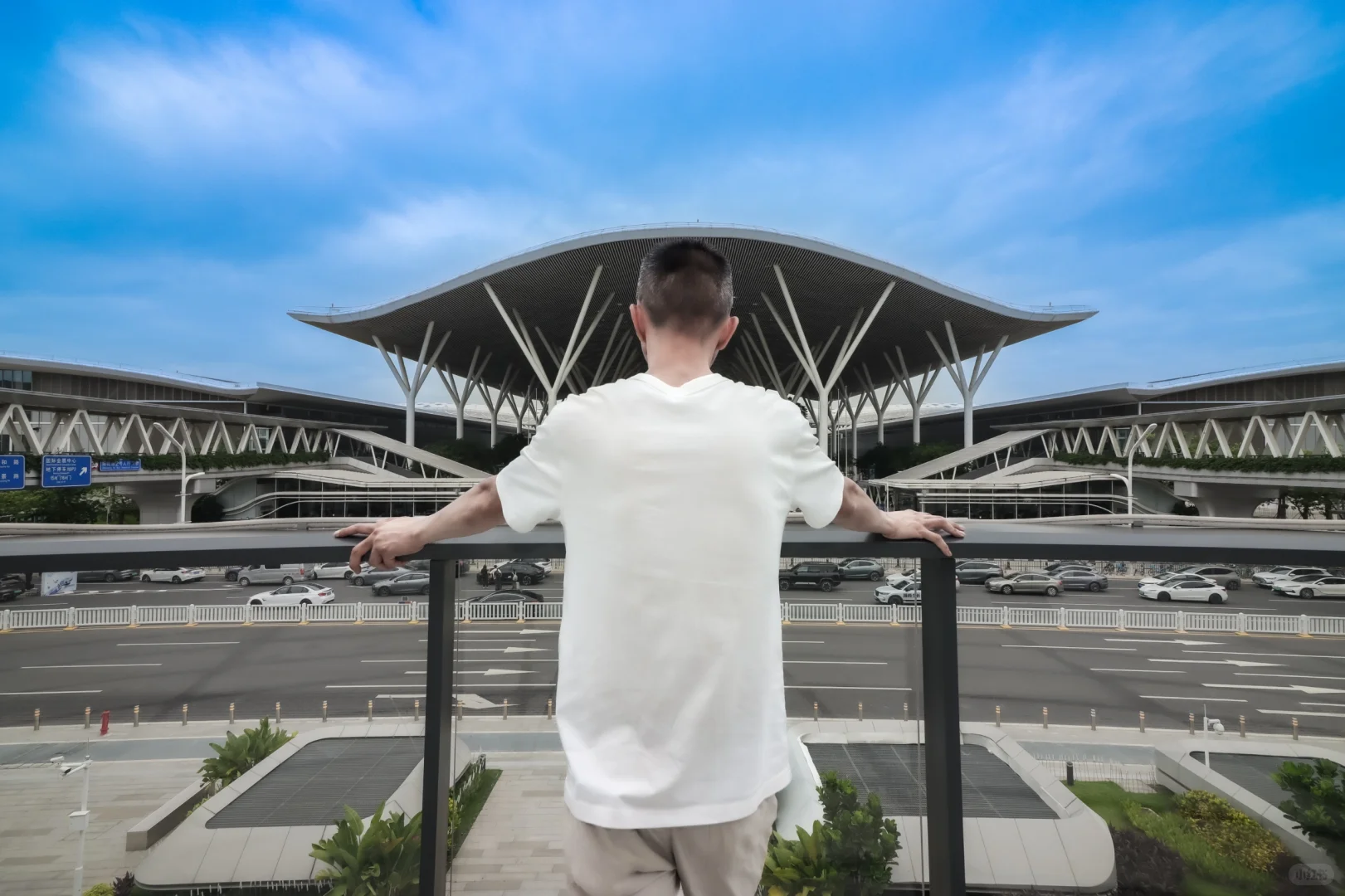 2025深圳粤港澳大湾区车展#第一视角