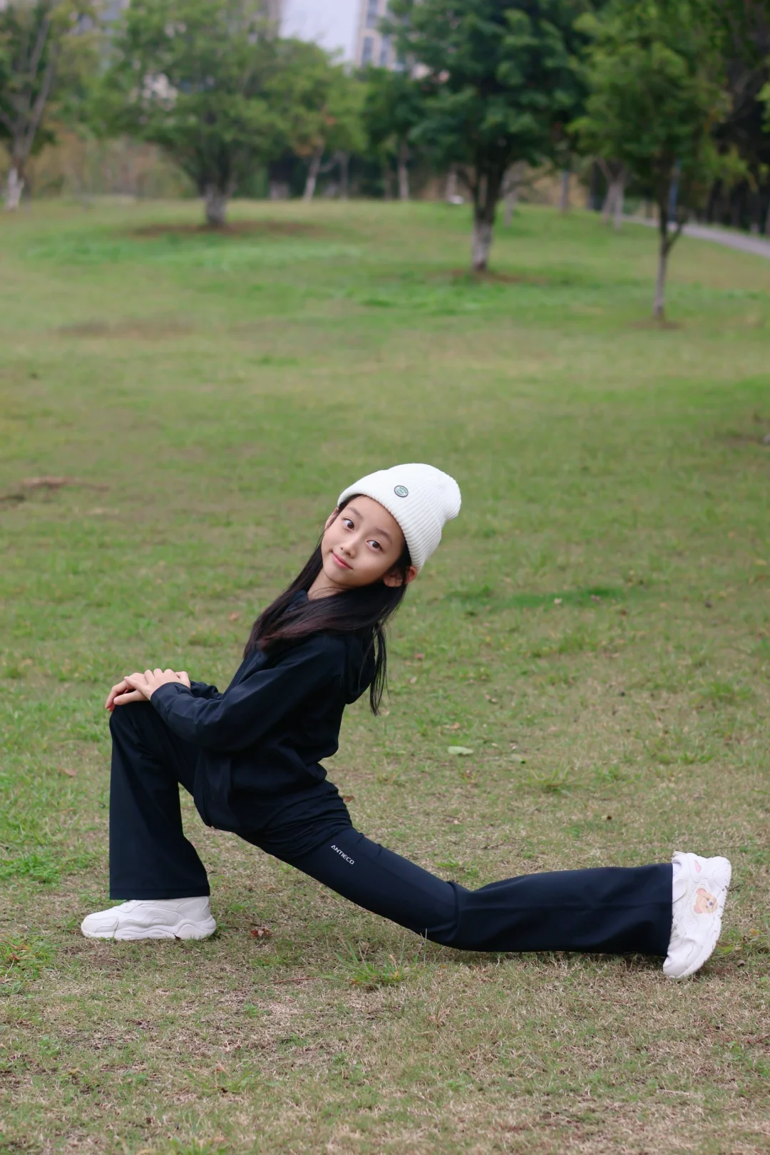 自信满满的舞蹈小姐姐✌