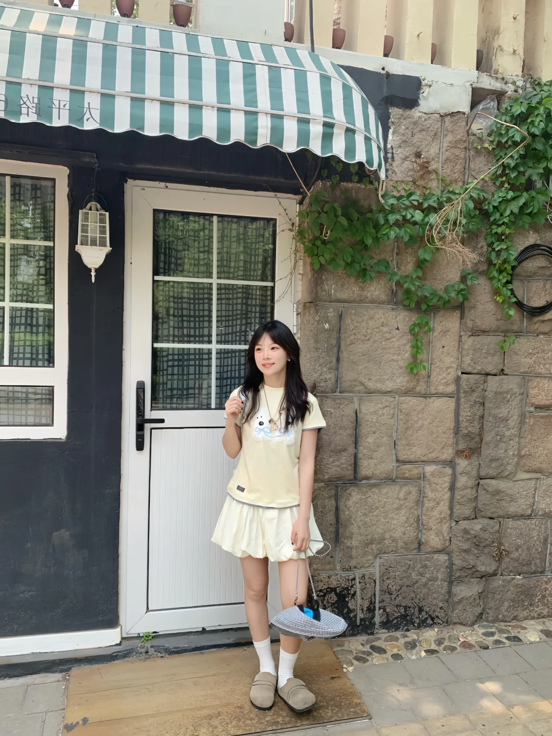 ????关于我在青岛的?套漂亮衣服~