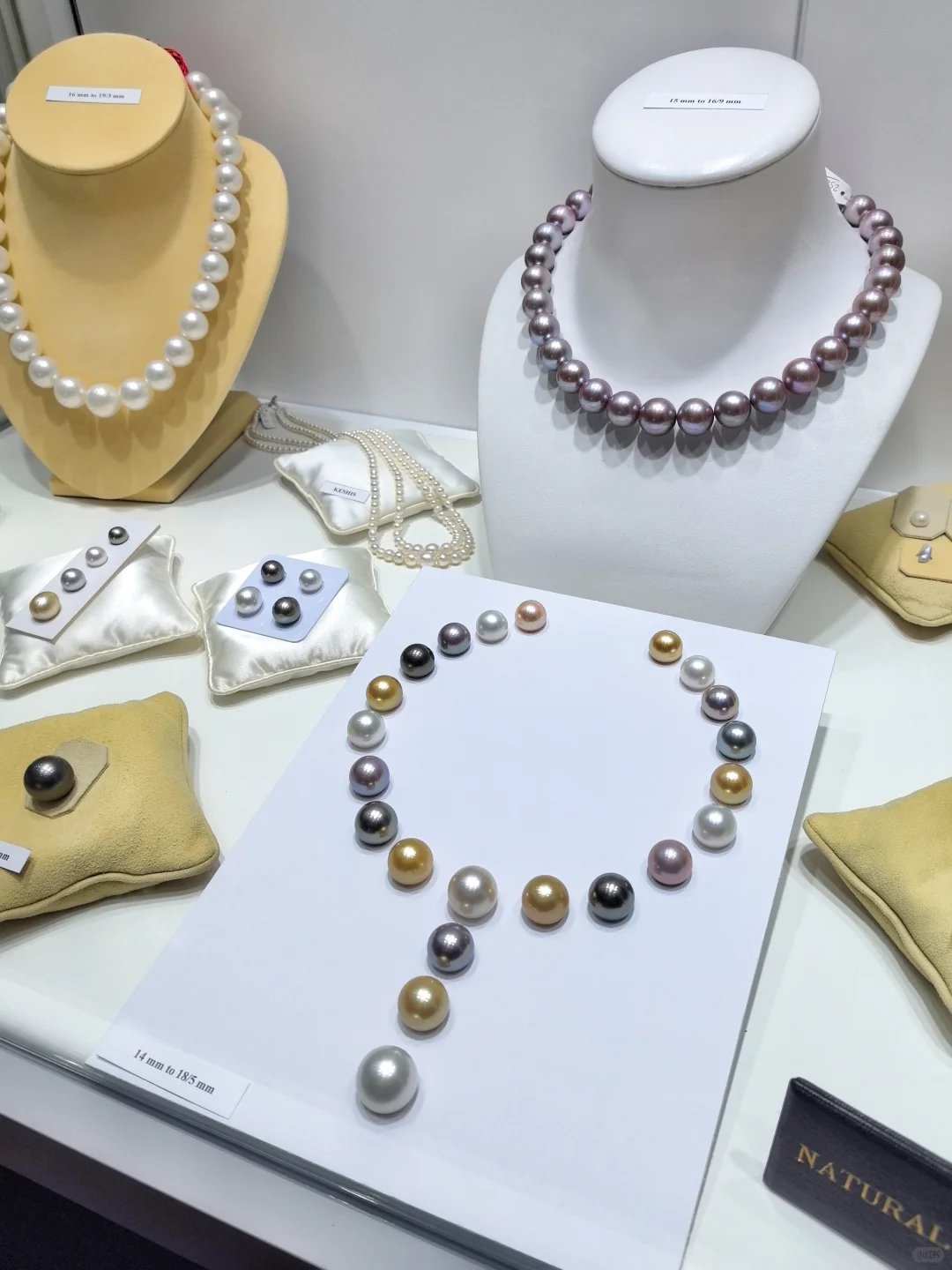 25年香港珠宝展火爆开幕，快来淘些好货…