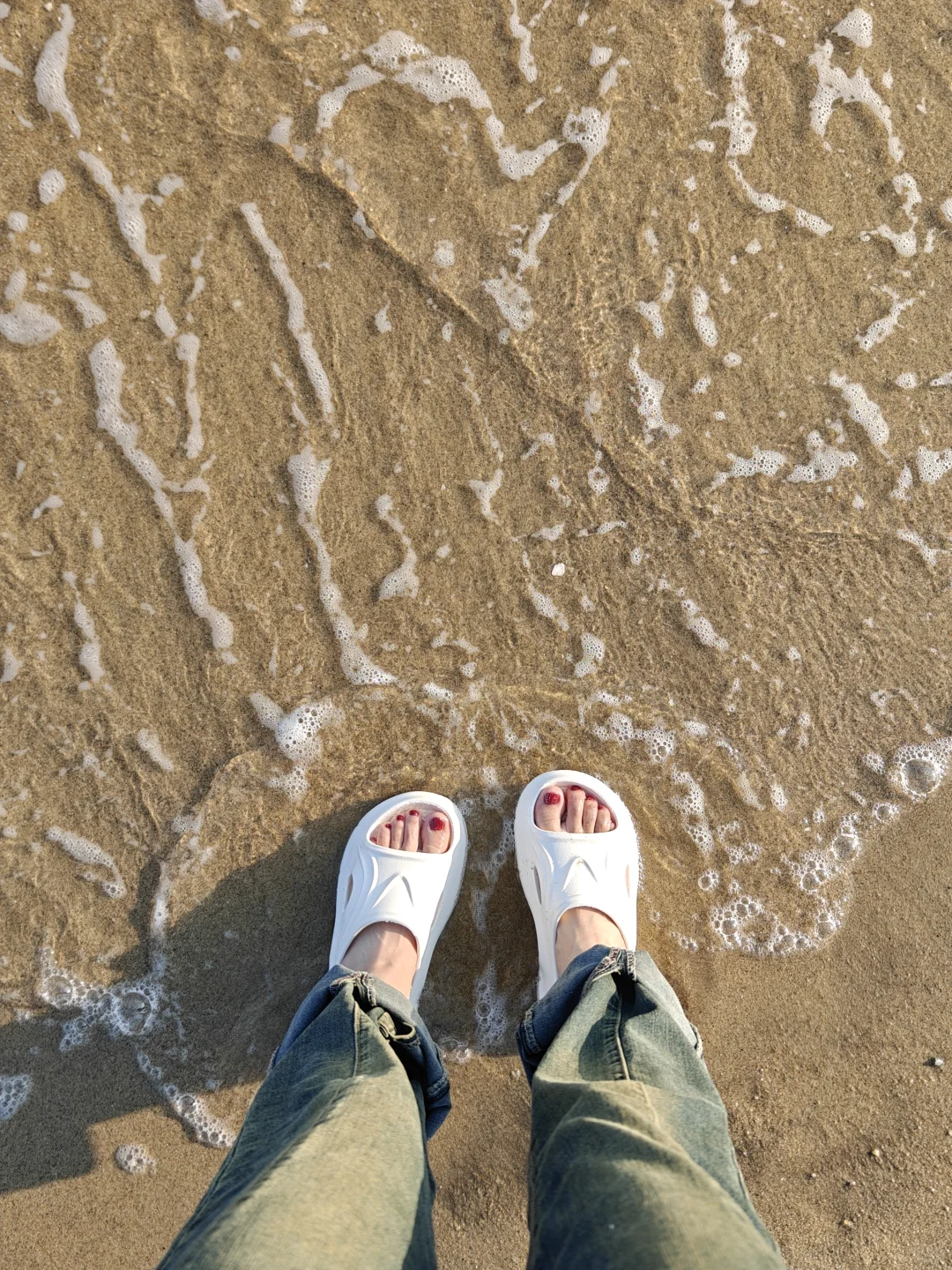 青岛旅游必锁这双7cm厚底拖鞋！出片到爆！