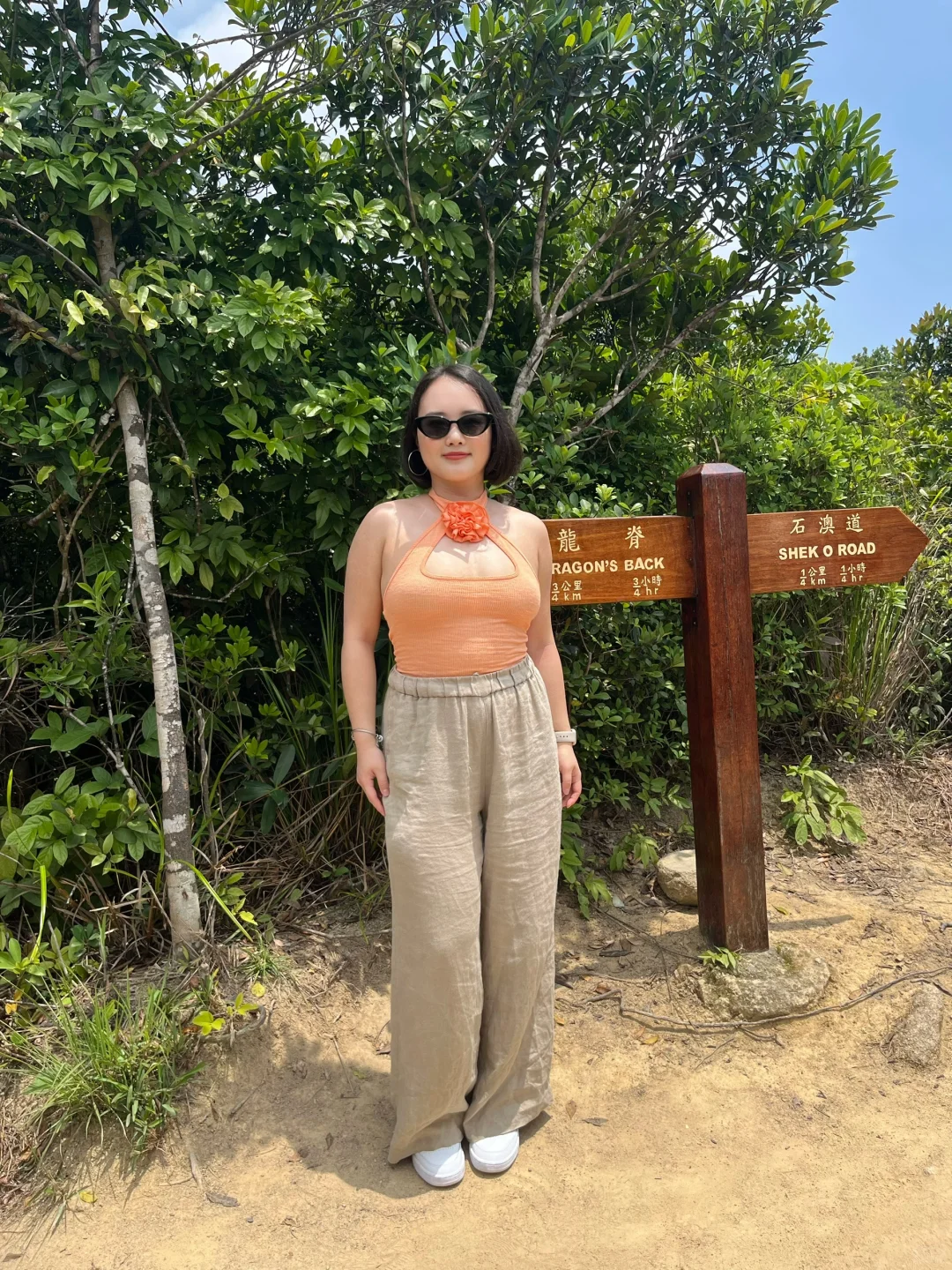 在香港穿吊带徒步，get了穿衣自由的爽感