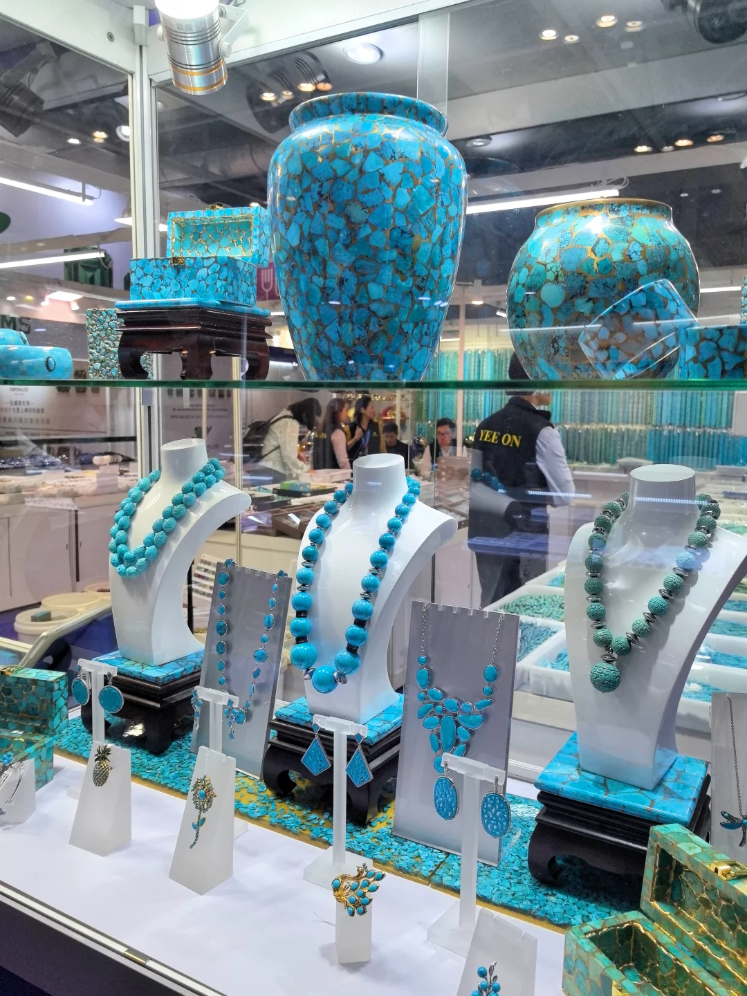 25年香港珠宝展火爆开幕，快来淘些好货…