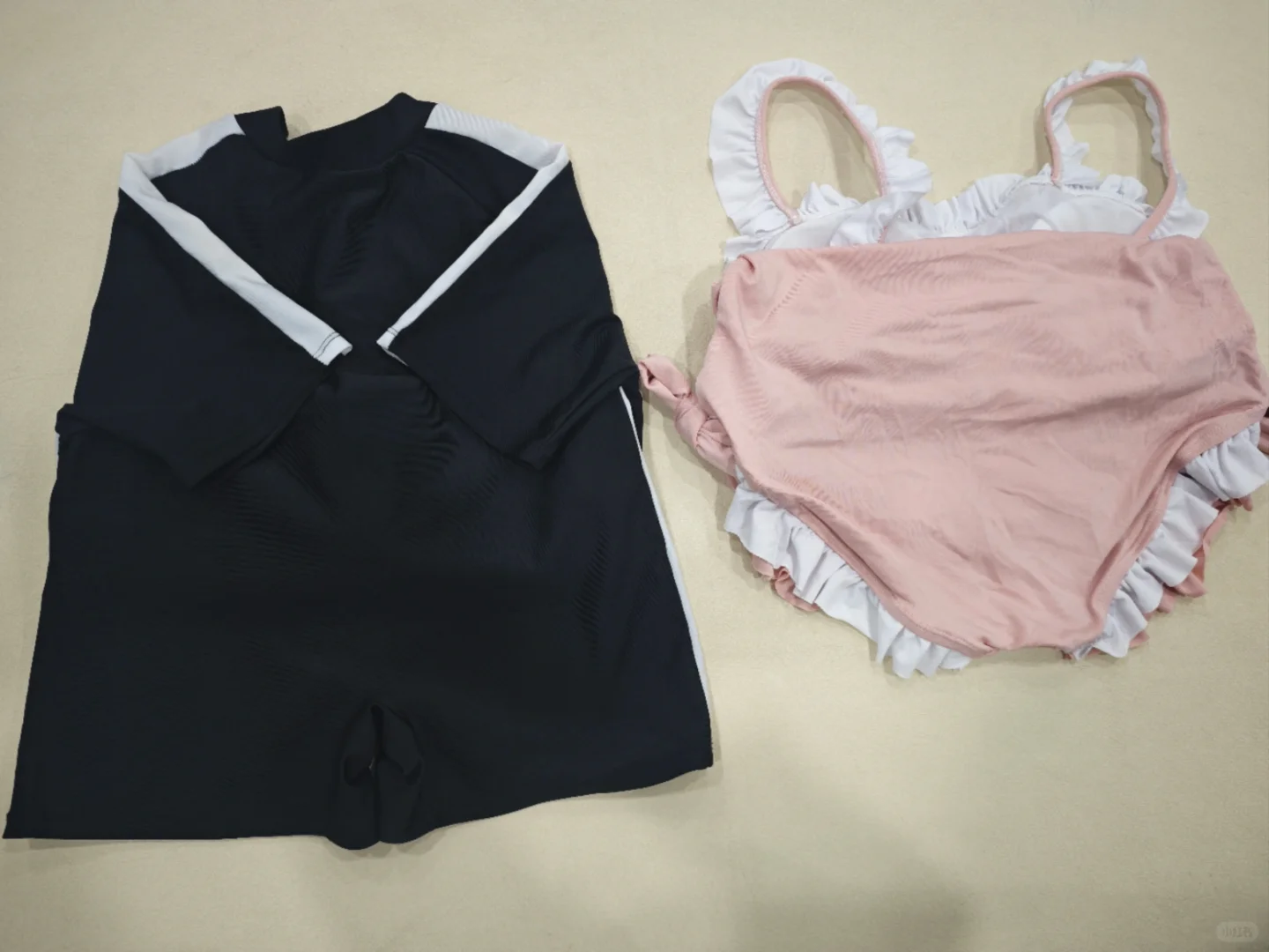 泳衣选平角的还是三角的？